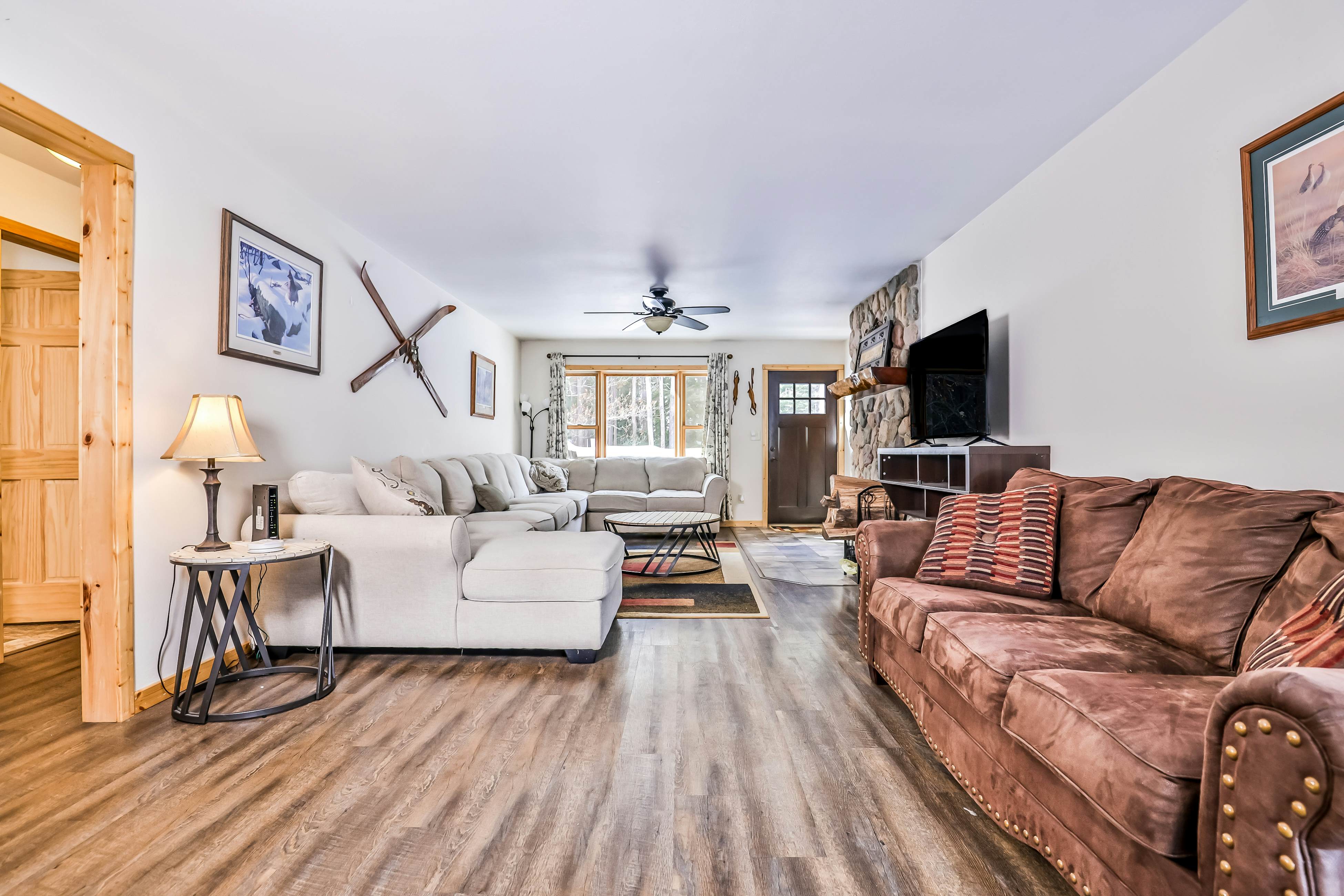 Echo Lodge 5 BD Mercer, WI Vacation Rental Vacasa