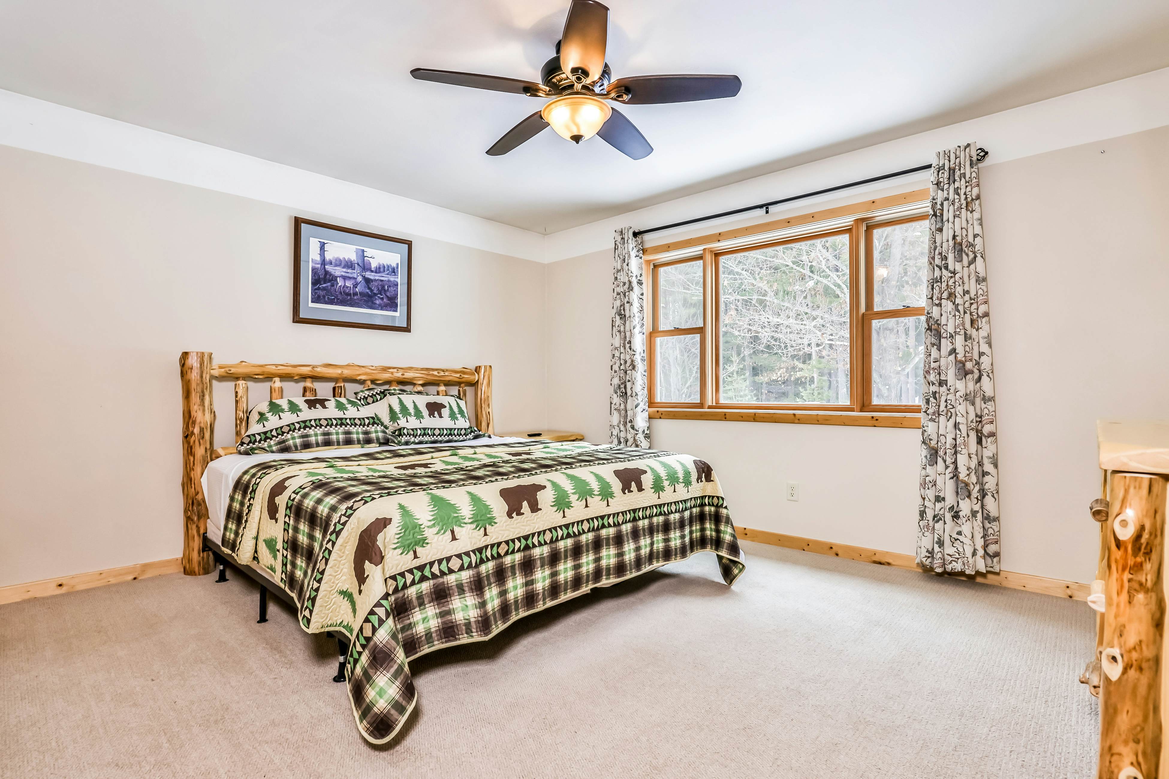 Echo Lodge 5 BD Mercer, WI Vacation Rental Vacasa