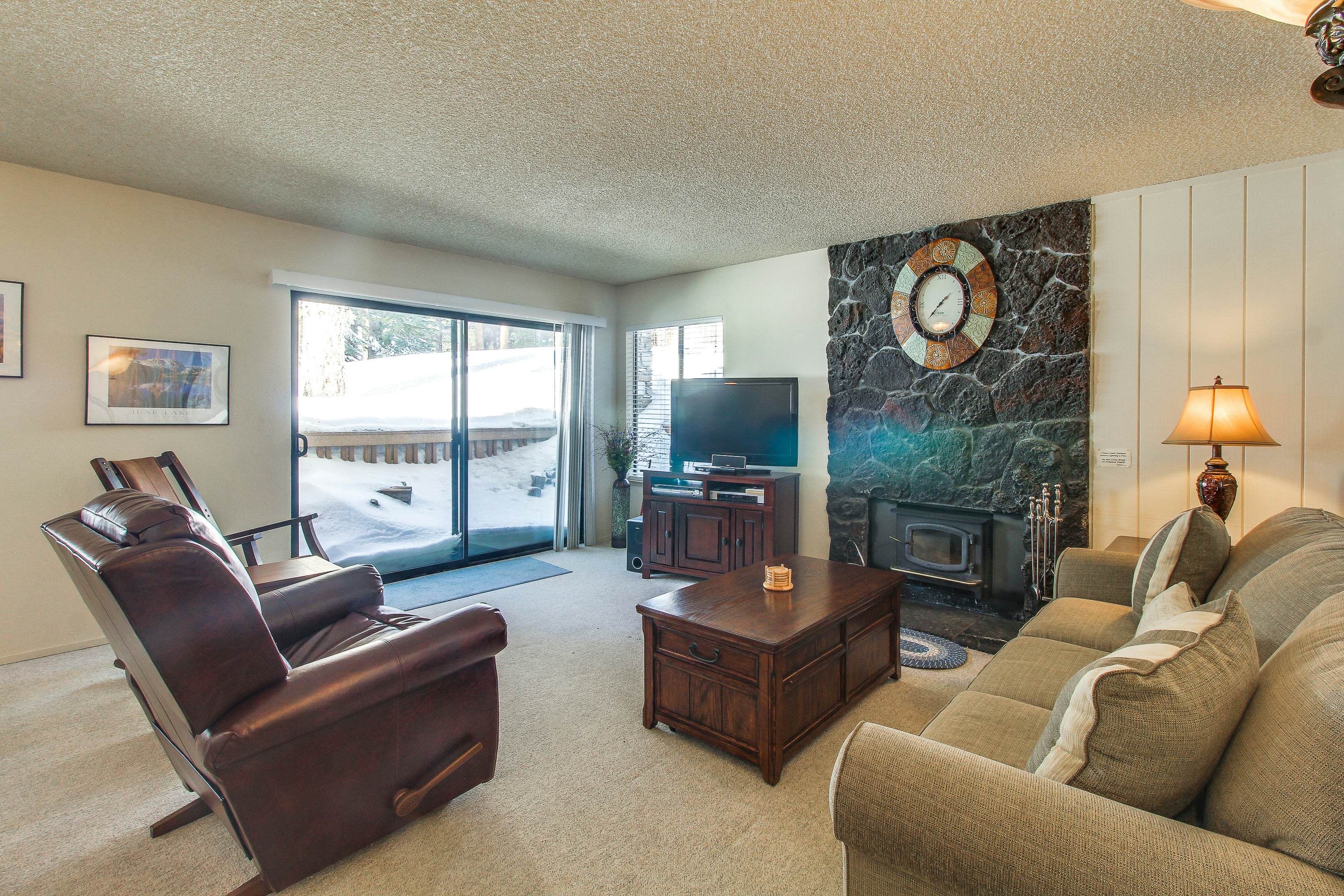 Mammoth Lakes Vacation Rentals, Cabin Rentals, Condo Rentals Vacasa