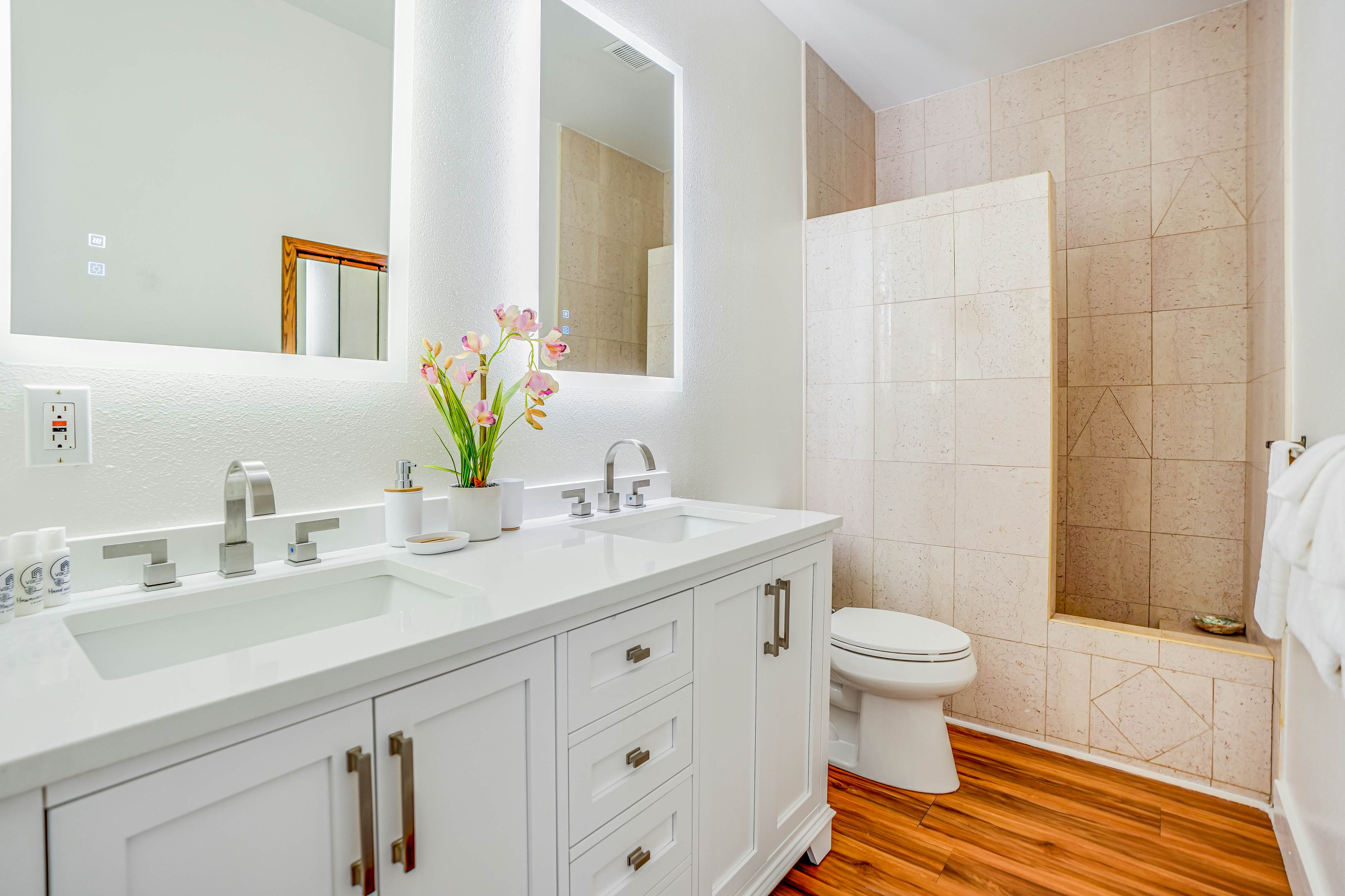 Makena 4 BD Koloa, HI Vacation Rental Vacasa