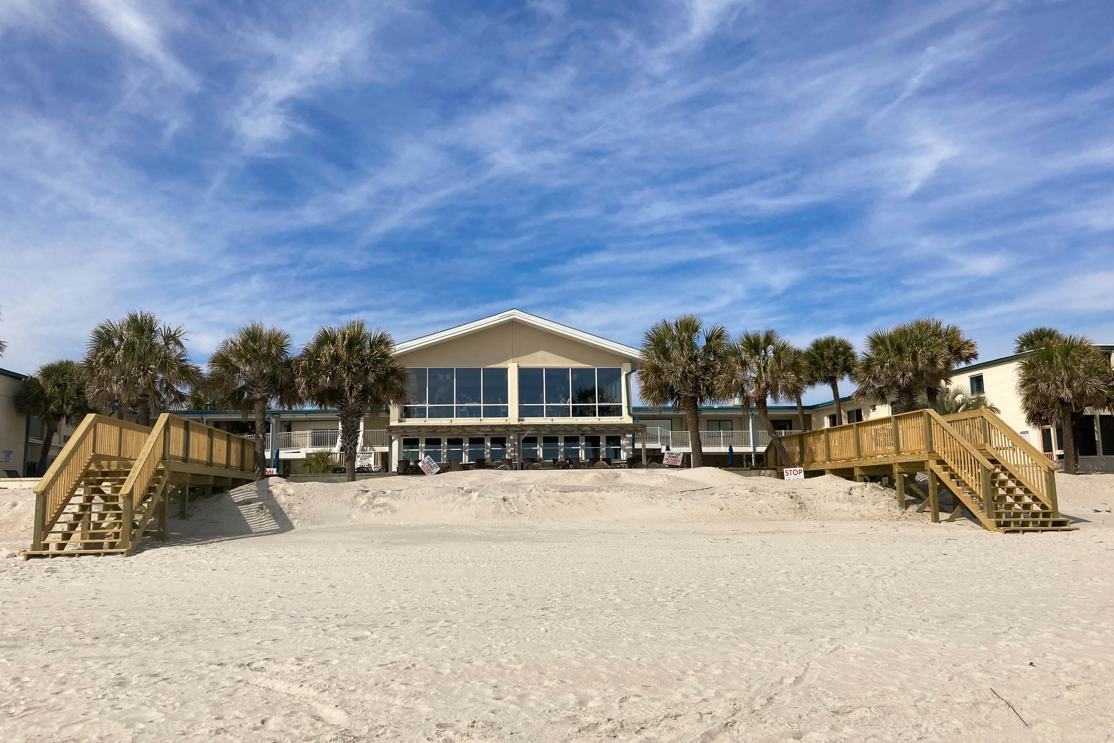 The Sand Shack - Litchfield Inn 251