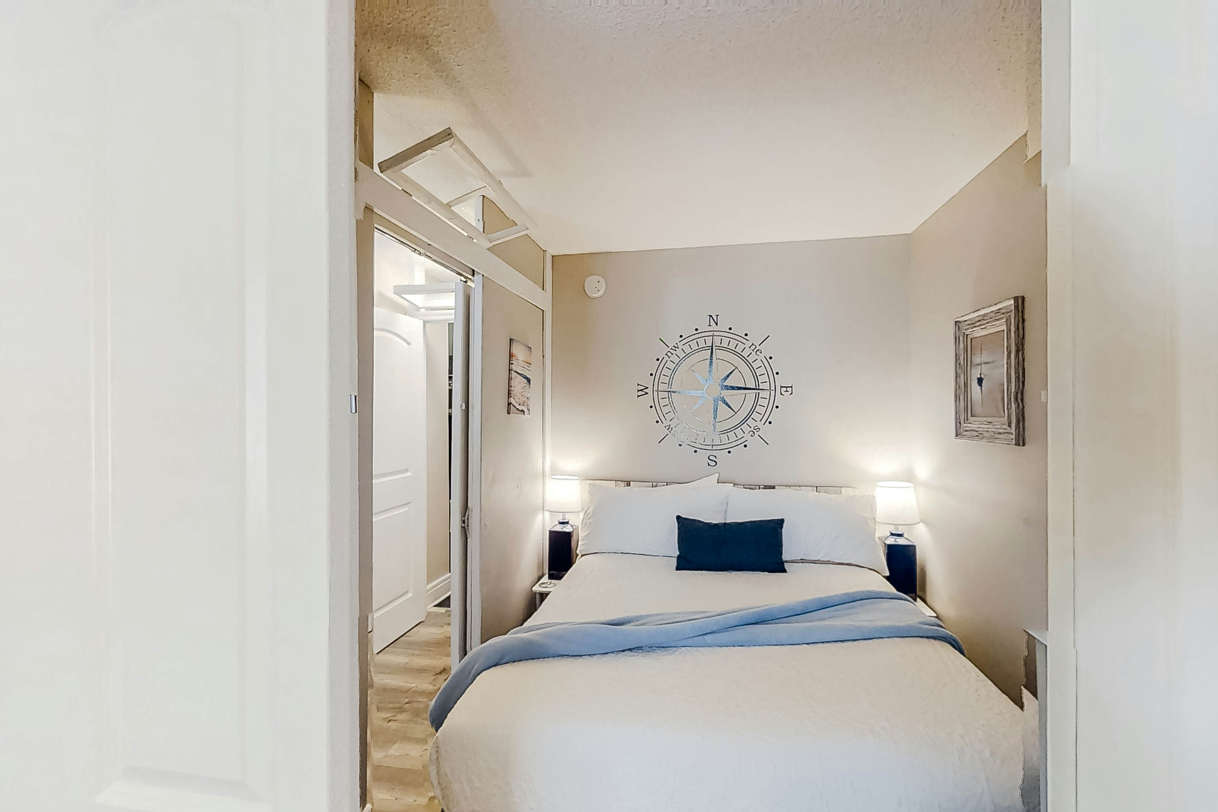 The Sand Shack - Litchfield Inn 251