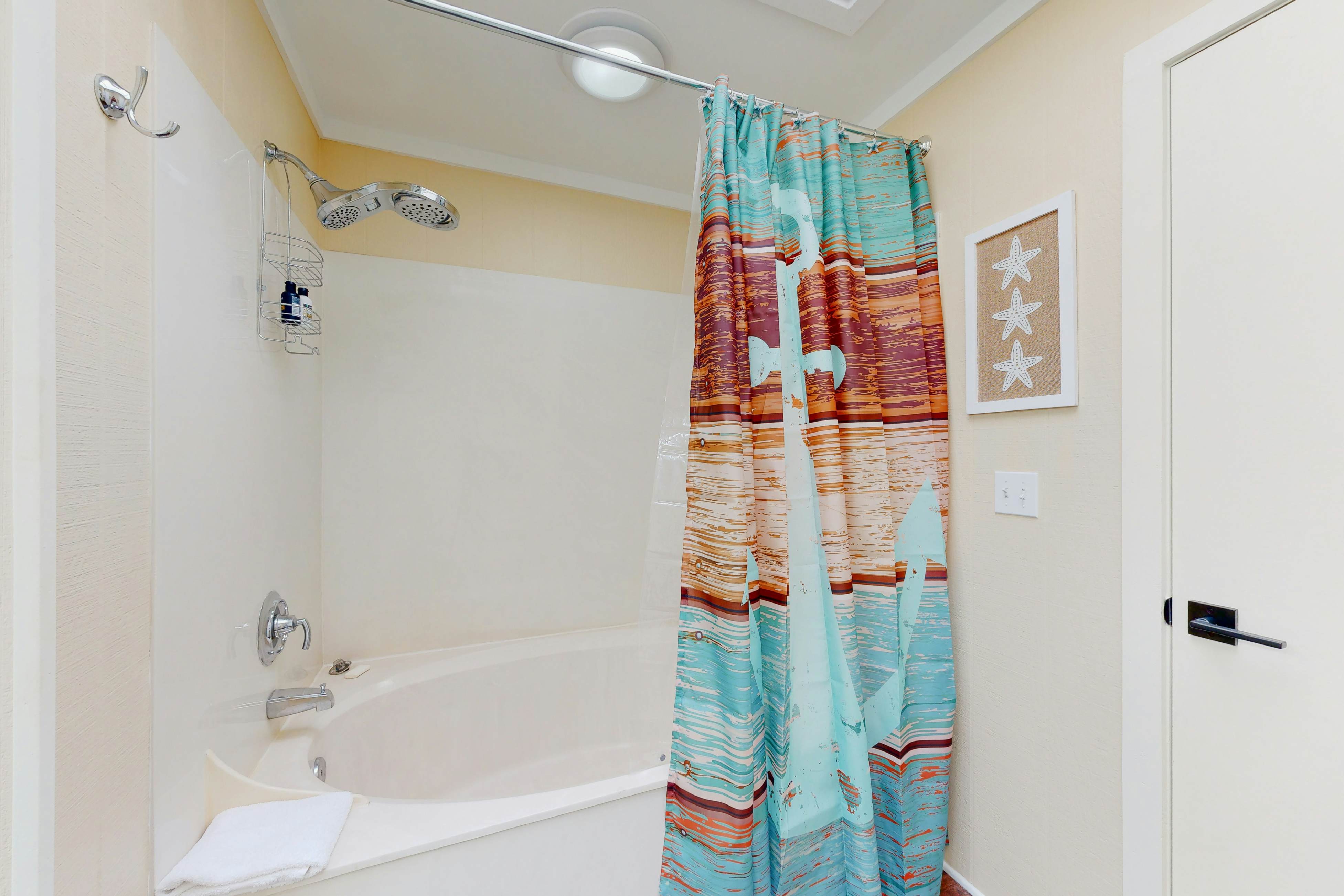 Mallard Lakes 37909 Eagle Ln 453 2 BD Selbyville, DE Vacation Rental Vacasa