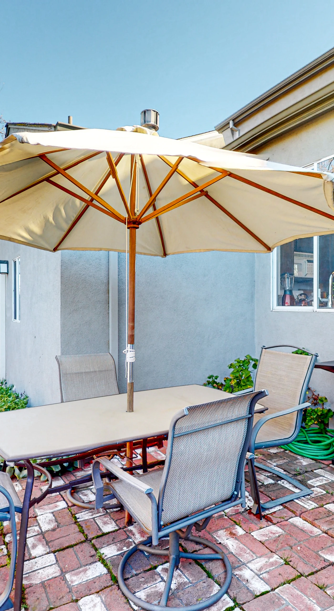 Fire up the gas grill and dine al fresco on your private brick patio — the perfect spot to uncork a bottle from a nearby Sonoma winery and savor the wine country sunset.