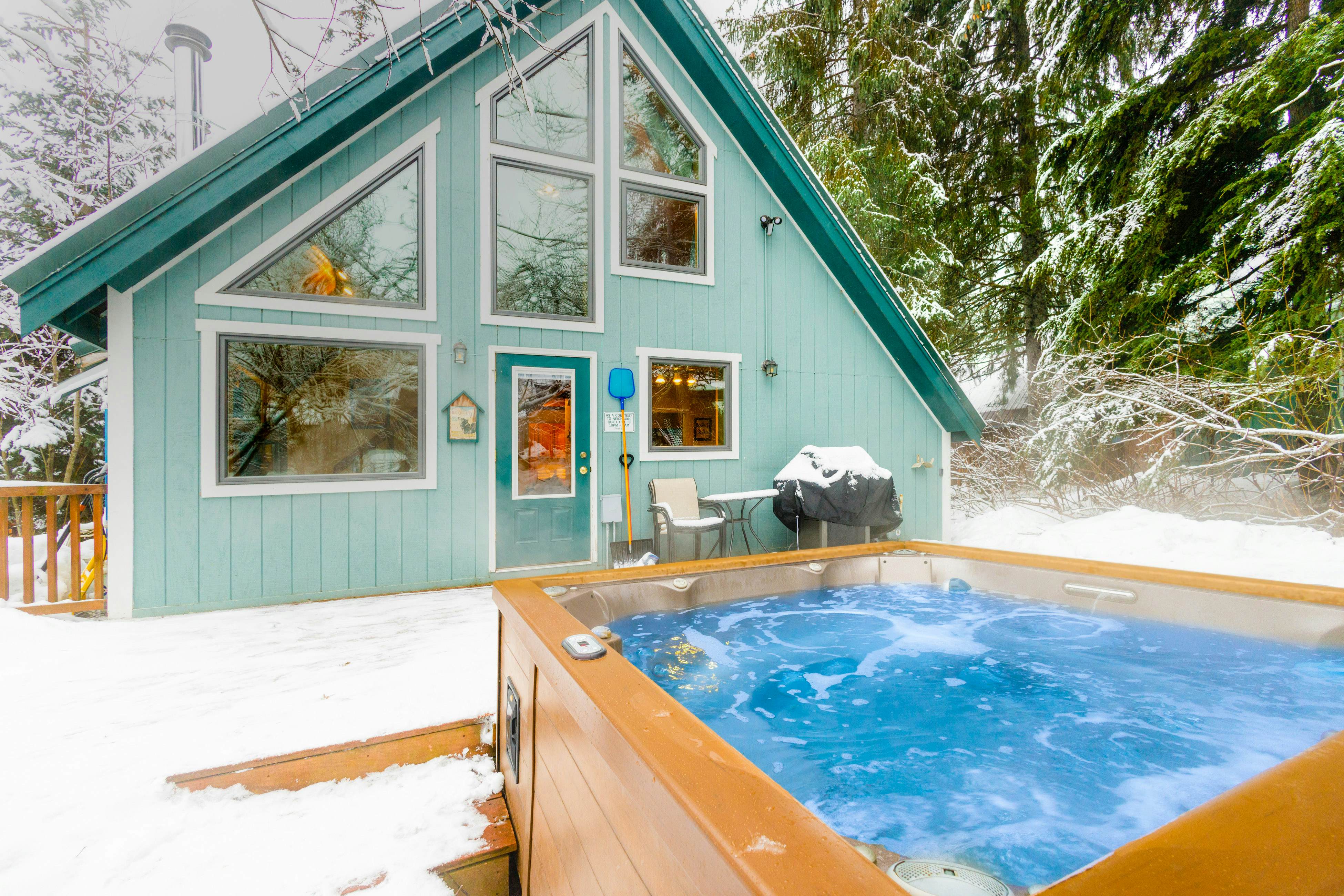 Snowbird Chalet 5 2 BD Girdwood, AK Vacation Rental Vacasa