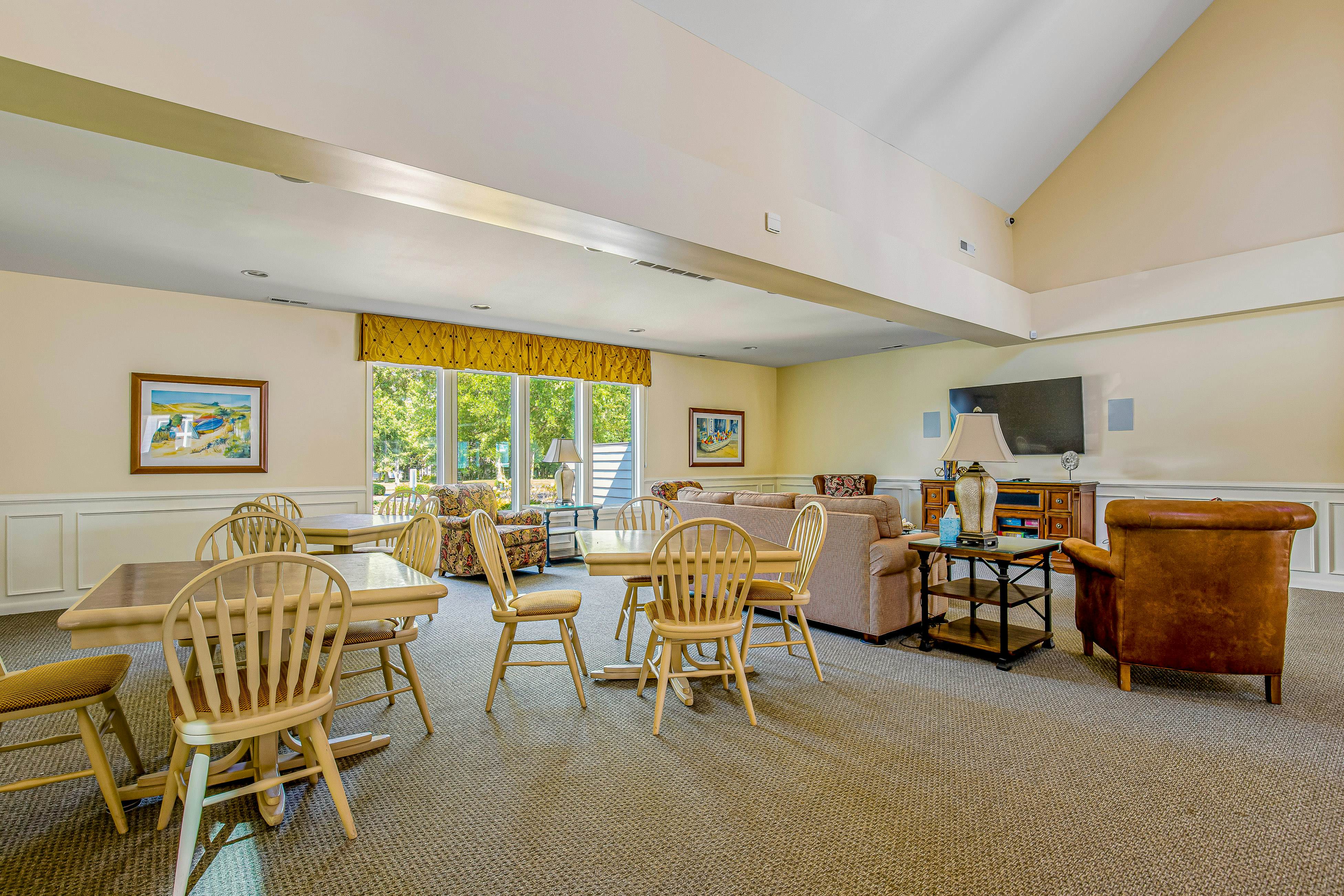 Salt Pond - 1 Heron Ct