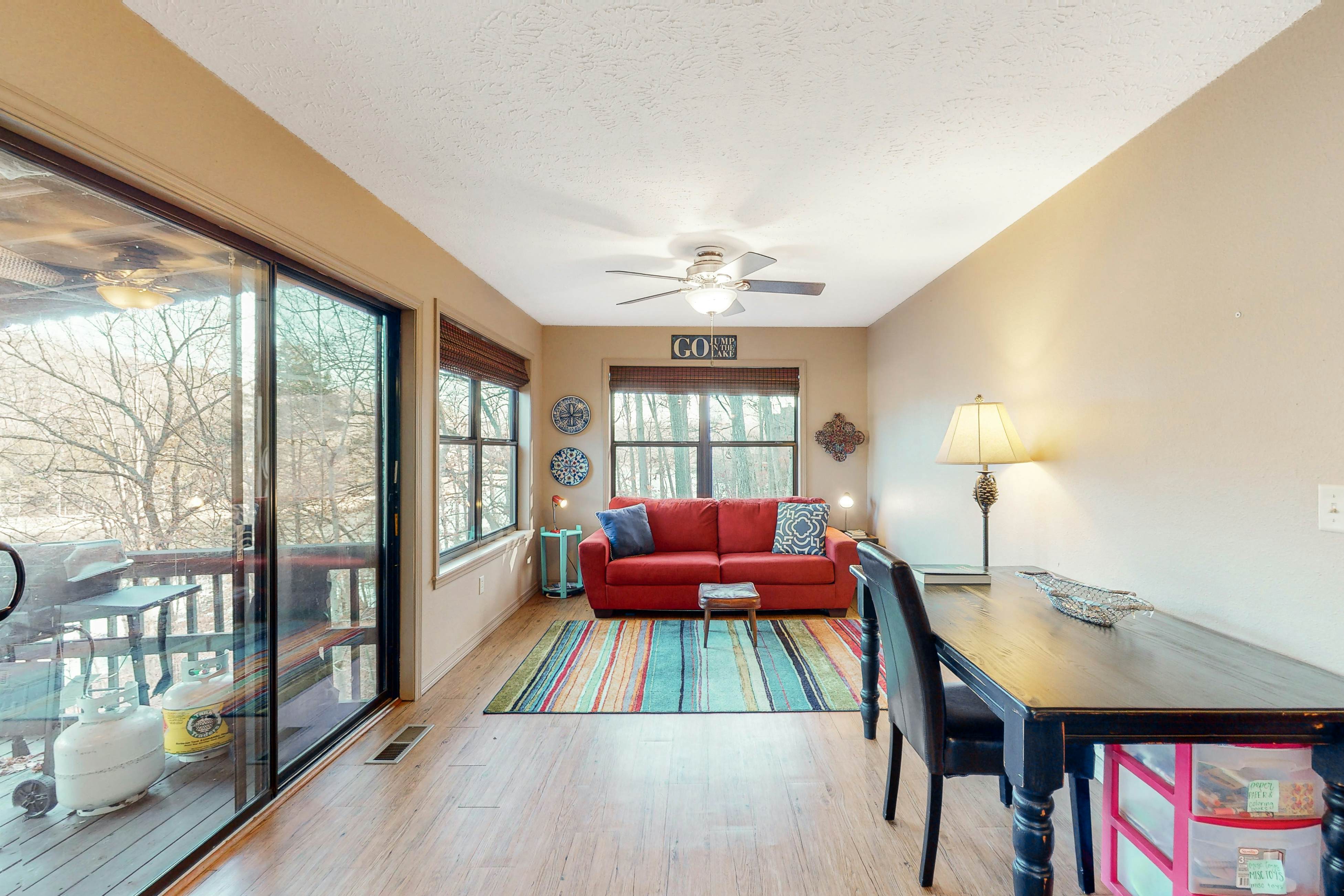 Lone Star Lake House