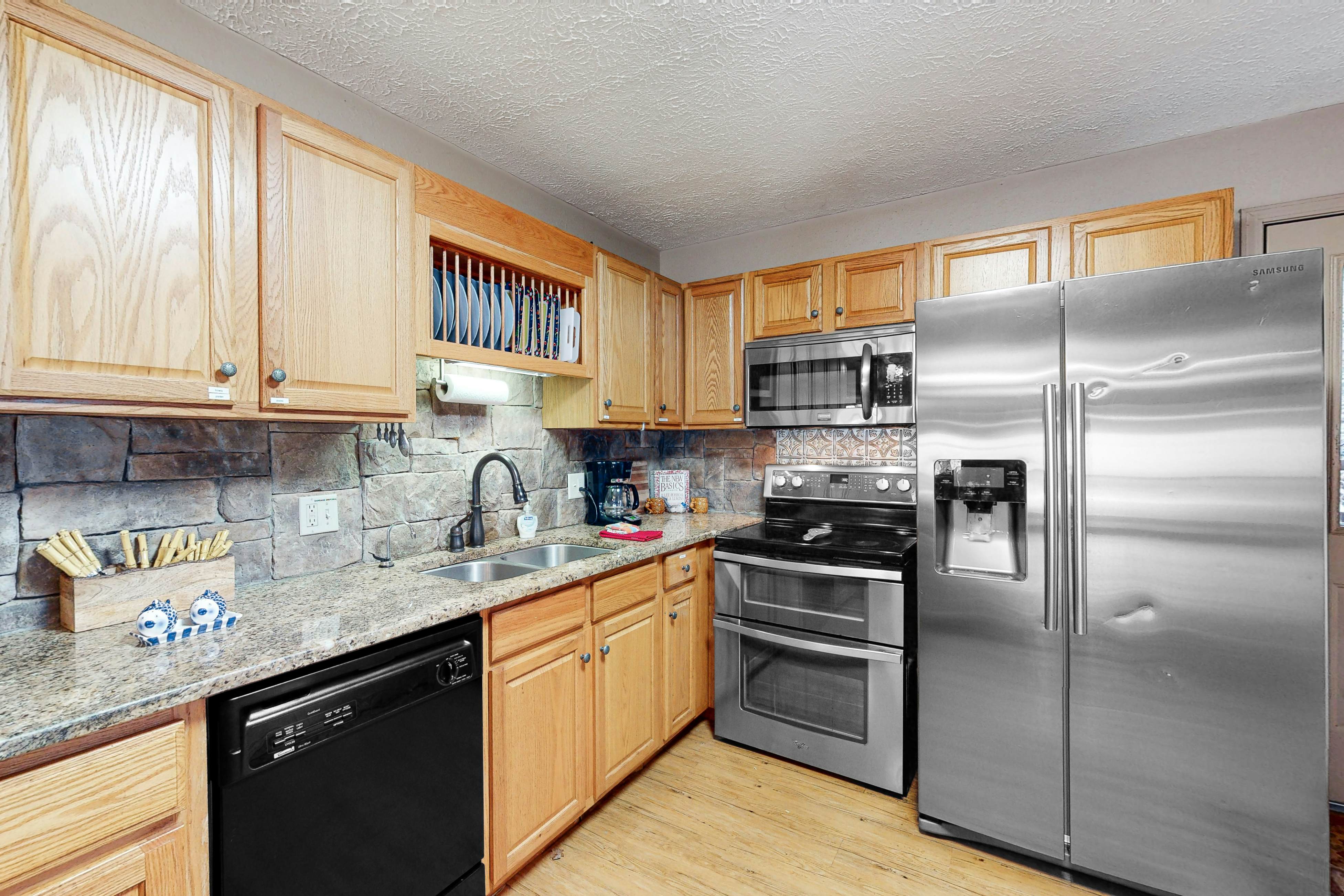 Lone Star Lake House