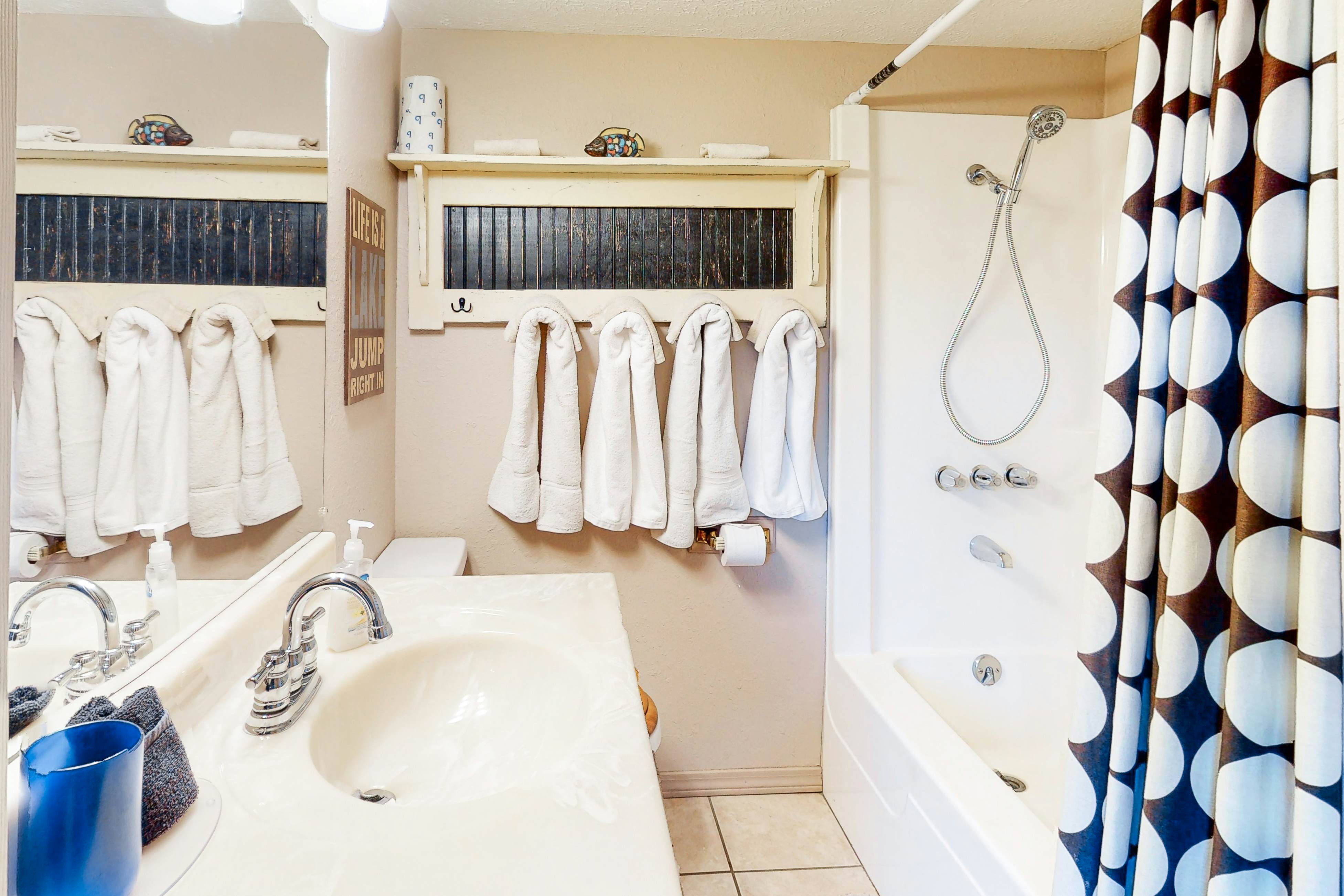 Lone Star Lake House