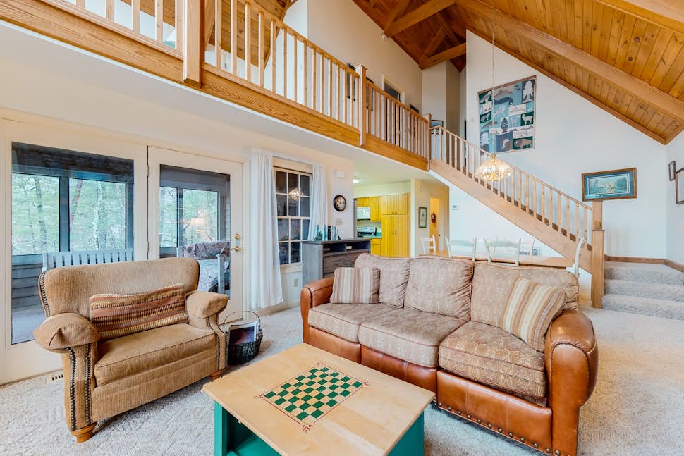 Mountain Vista, Laurel Valley 3 BD Townsend, TN Vacation Rental Vacasa