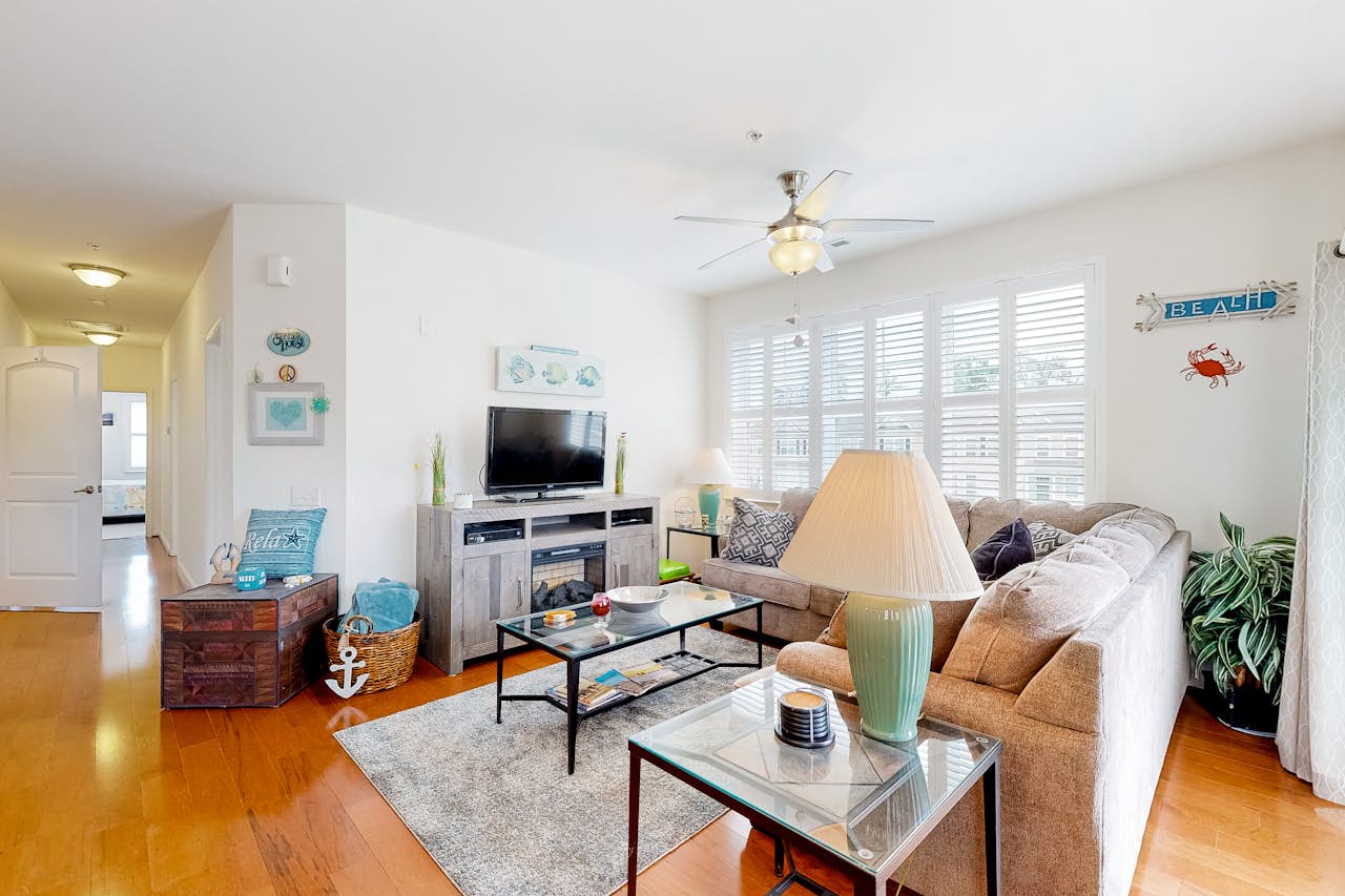 Grande at Canal Pointe 37697 Ulster Dr, Unit 12 3 BD Rehoboth Beach, DE Vacation Rental