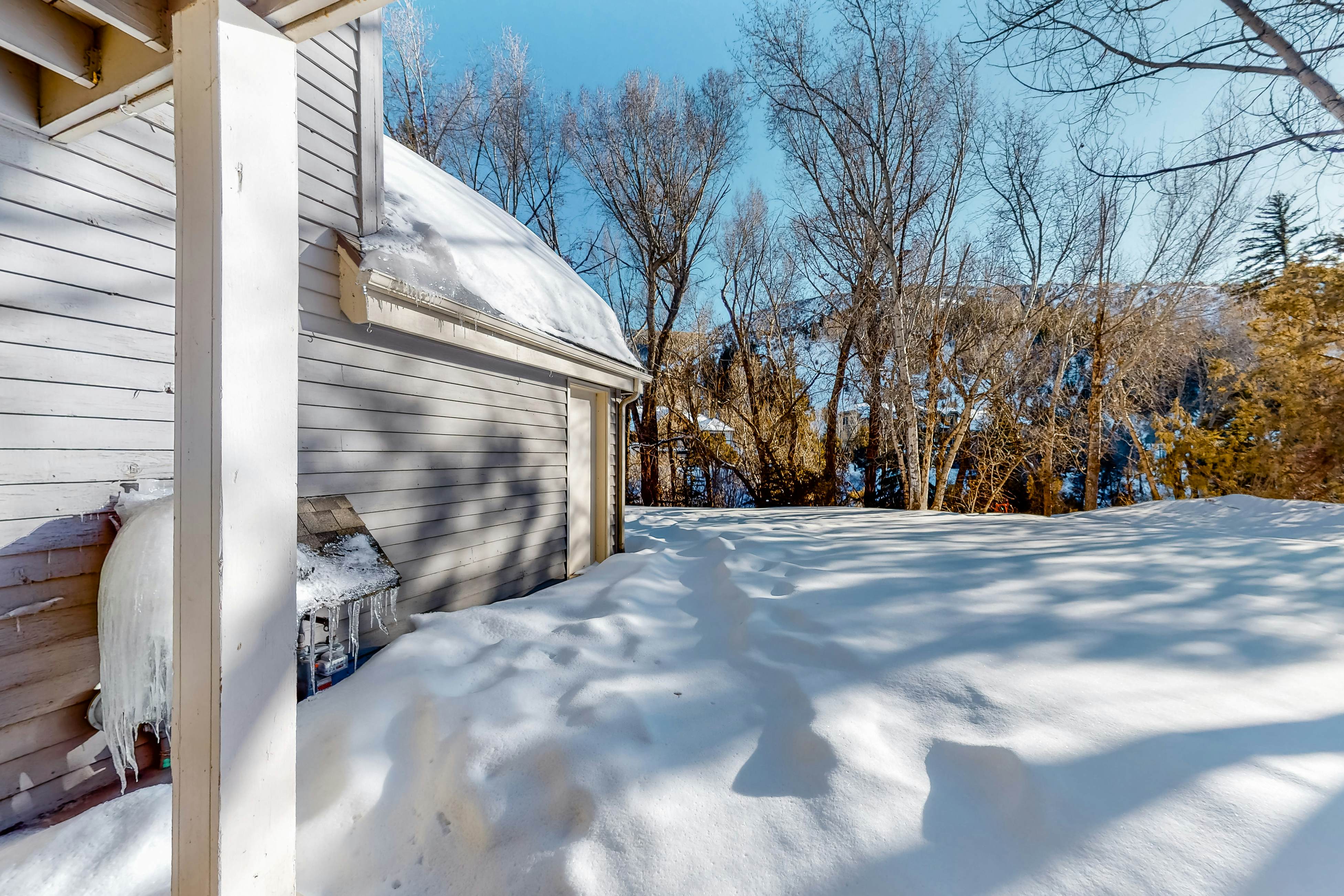 hidden image preload