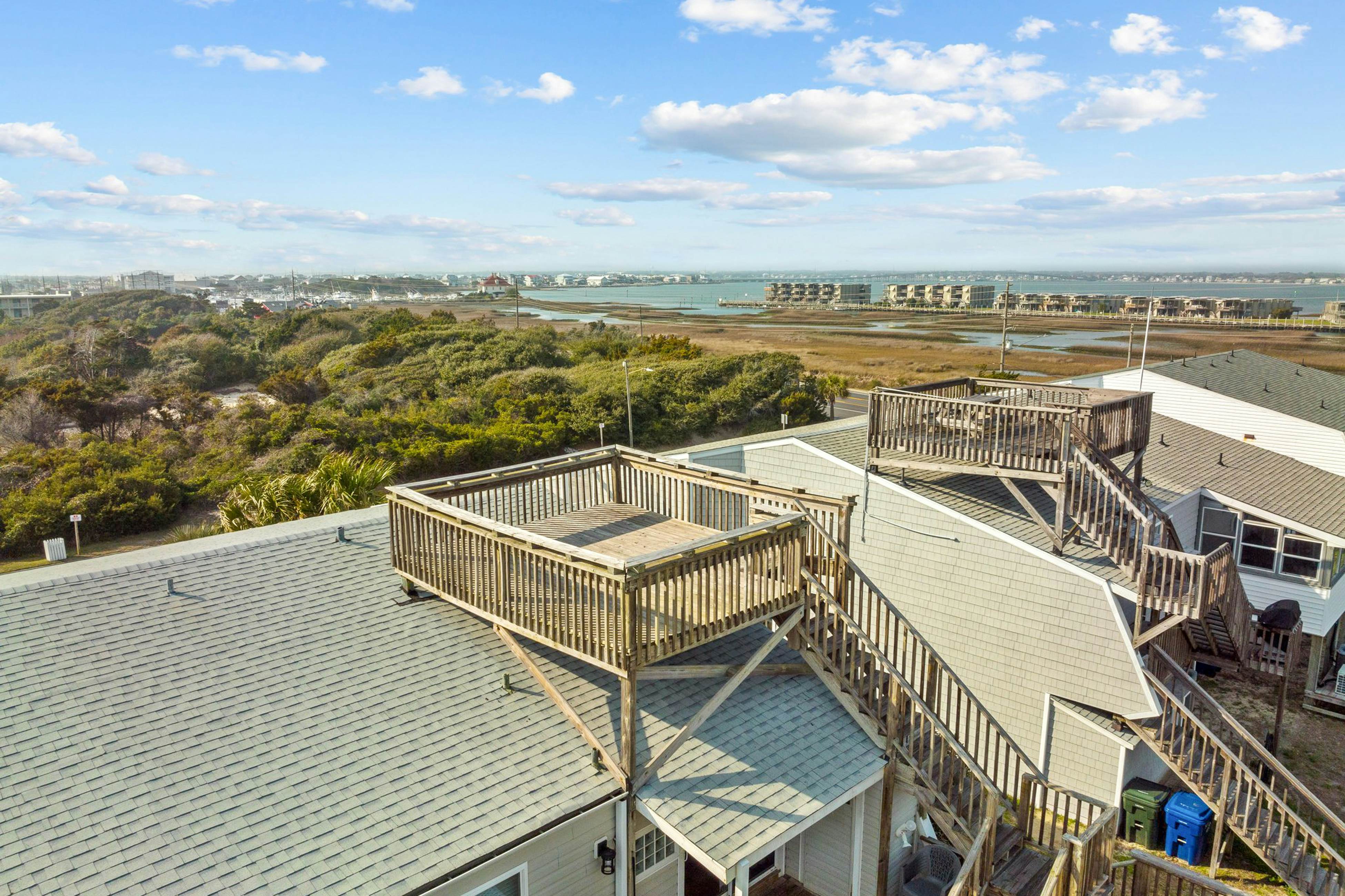 The Crows Nest 2 BD Atlantic Beach, NC Vacation Rental Vacasa