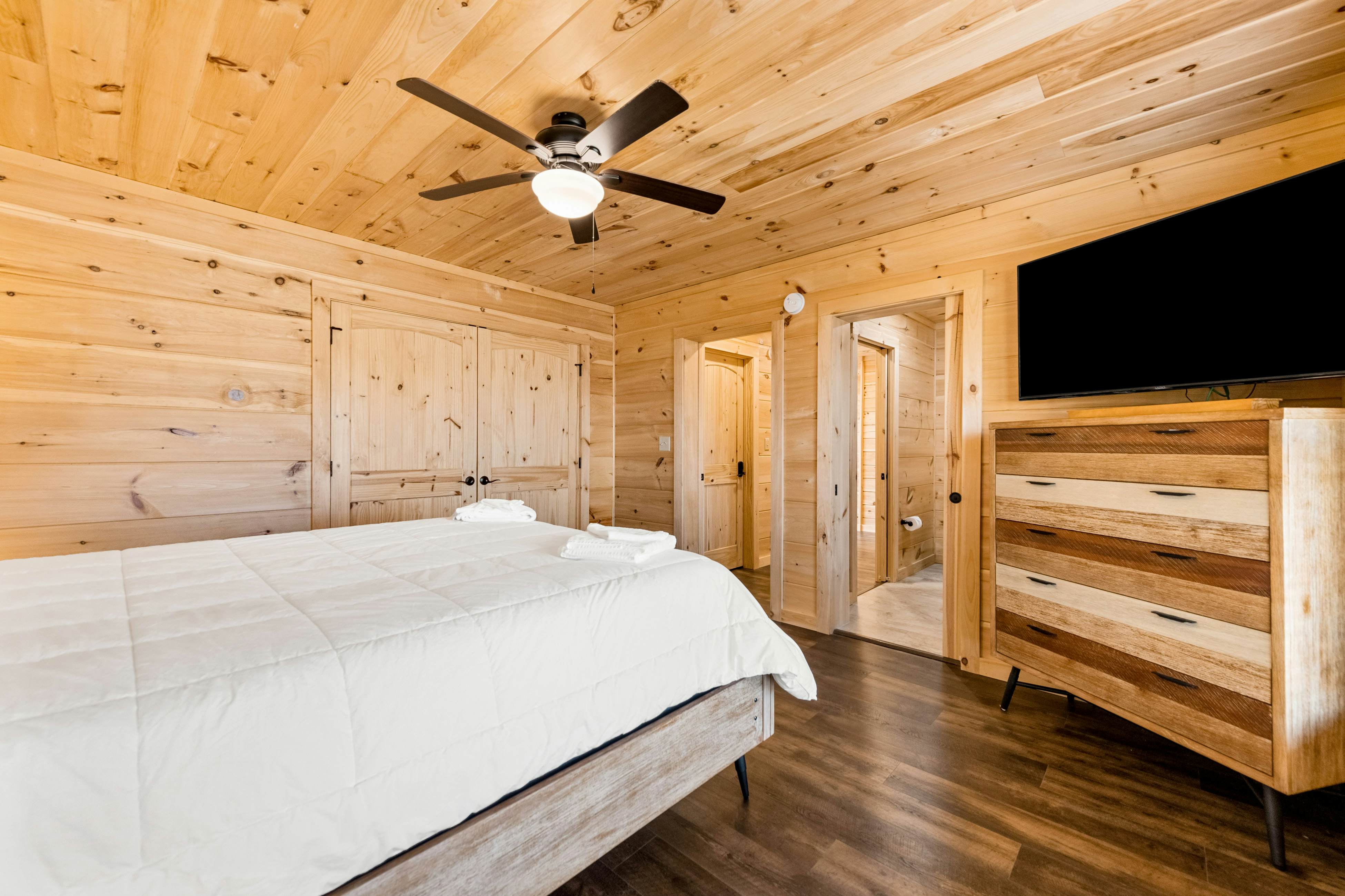 A Mountain Thing at Monteagle 6 BD Banner Elk, NC Vacation Rental