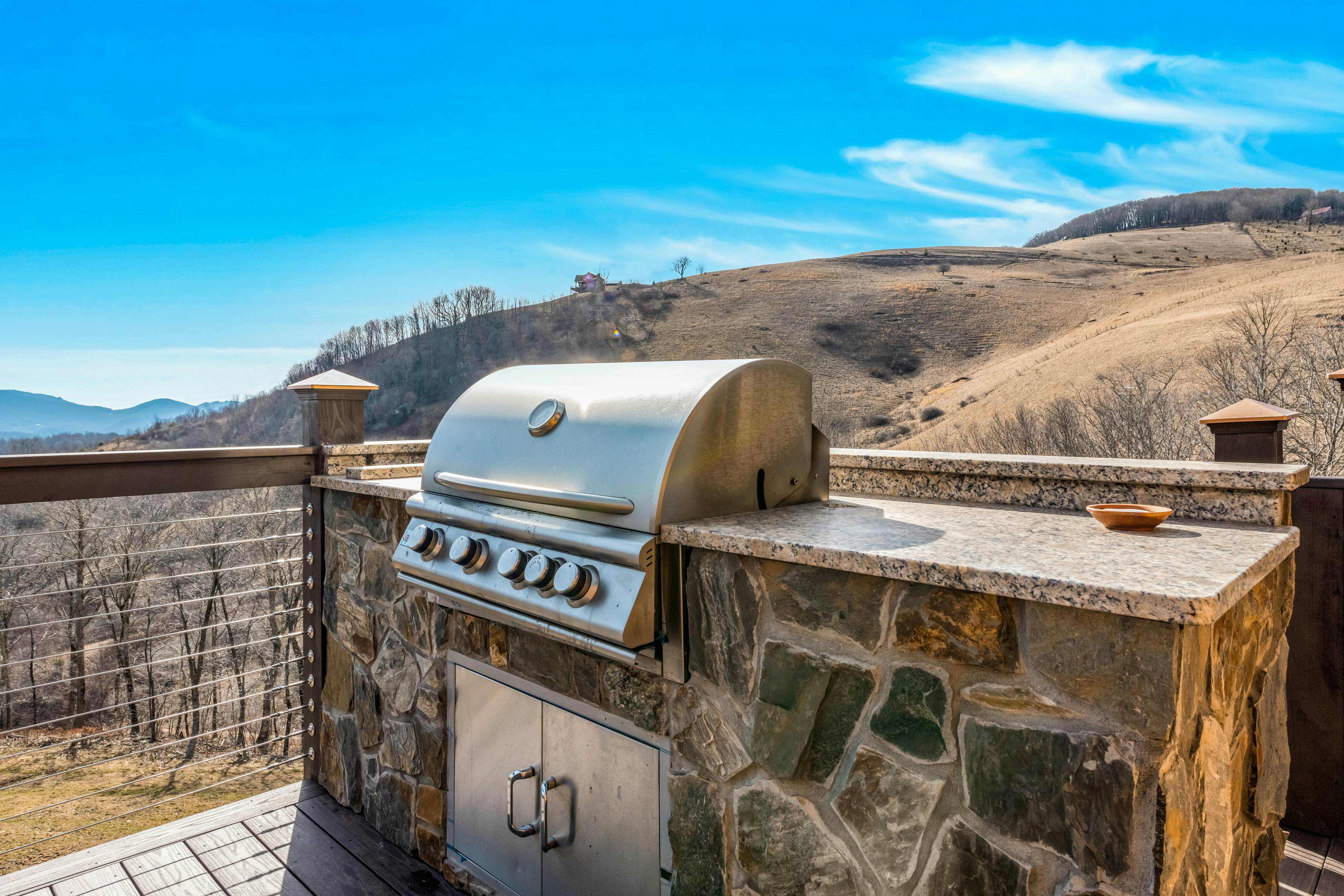 A Mountain Thing at Monteagle 6 BD Banner Elk, NC Vacation Rental