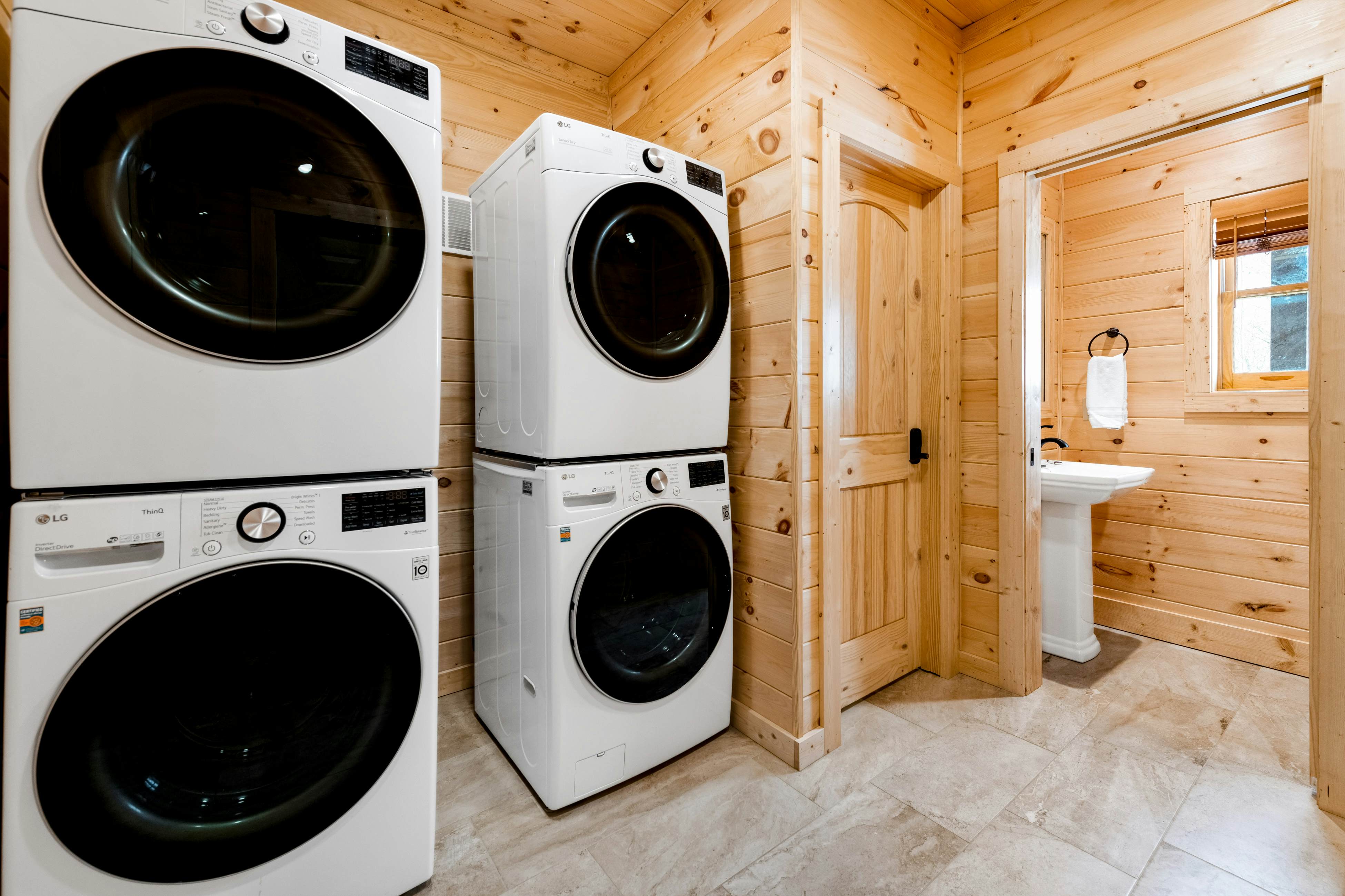 A Mountain Thing at Monteagle 6 BD Banner Elk, NC Vacation Rental