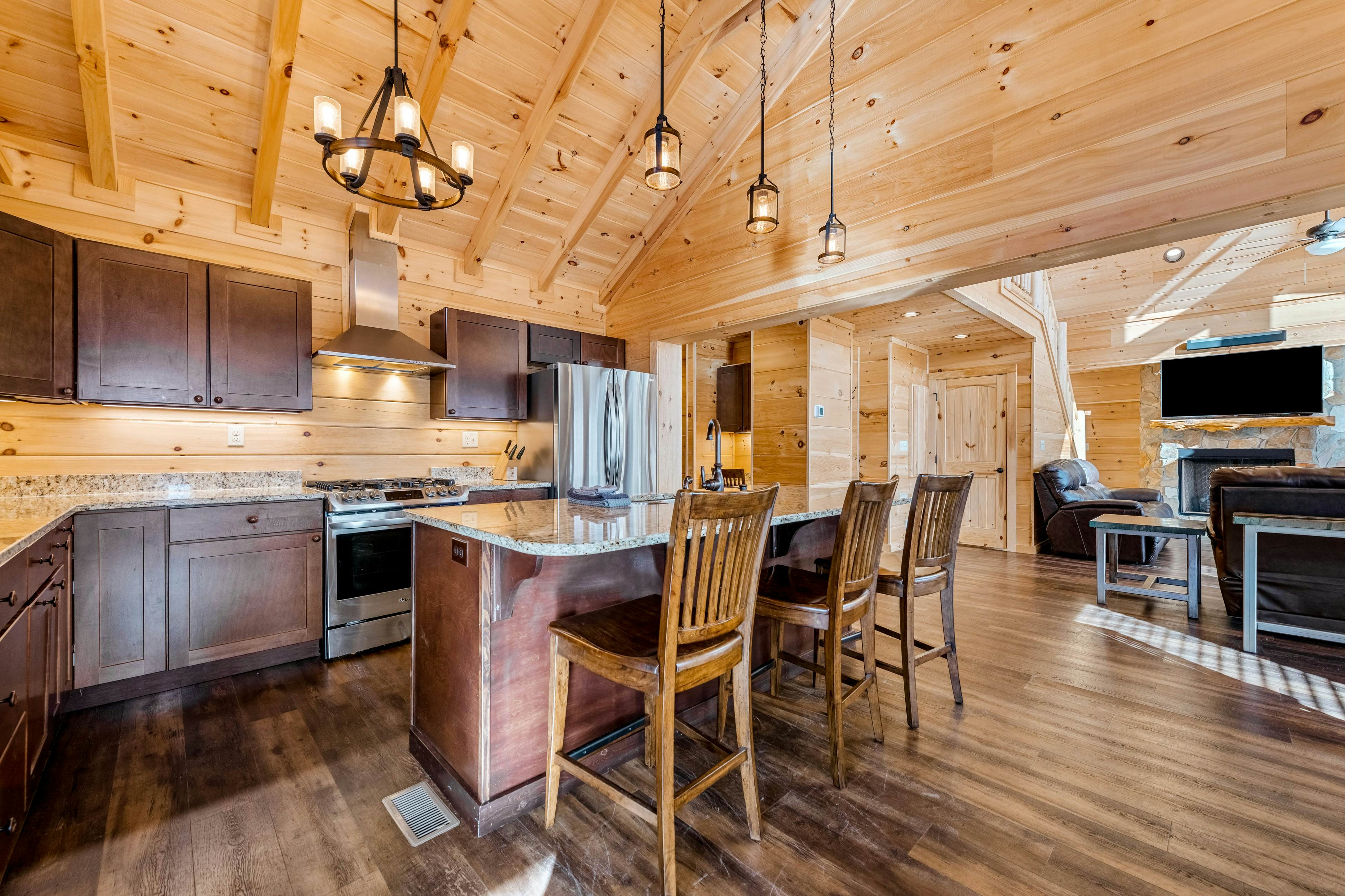 A Mountain Thing at Monteagle 6 BD Banner Elk, NC Vacation Rental