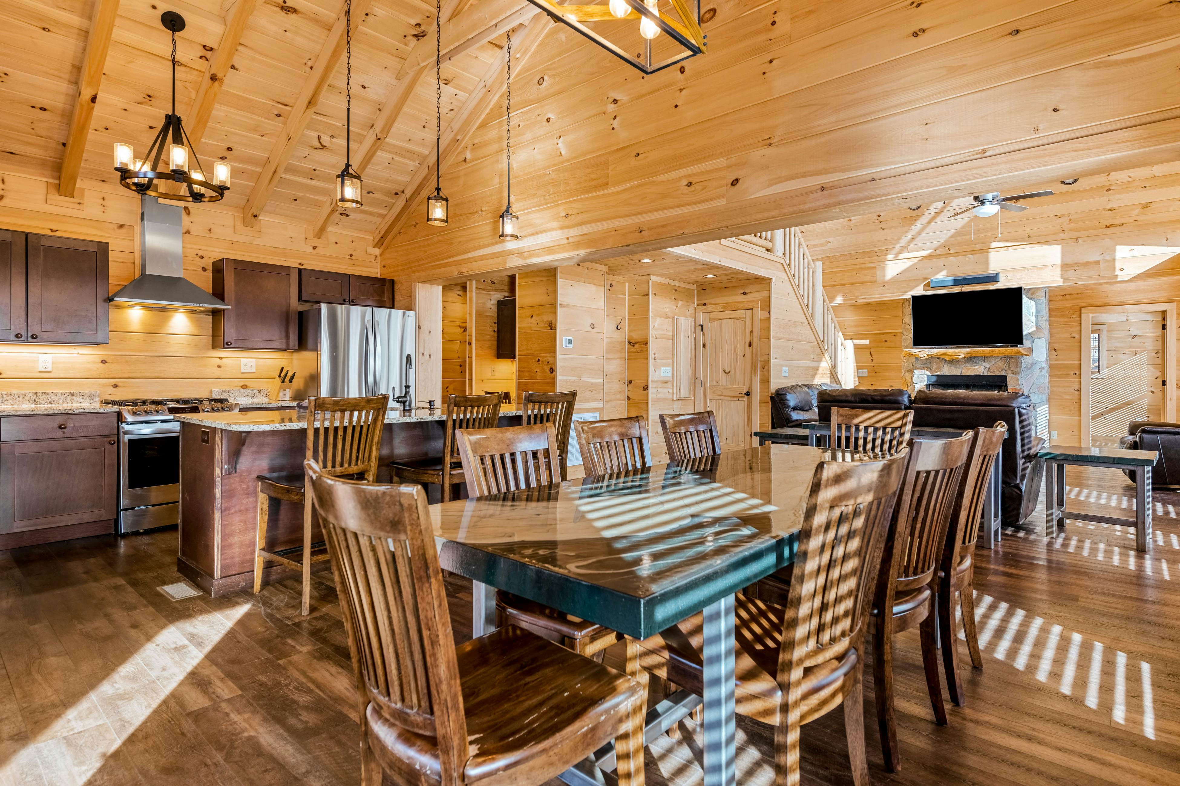 A Mountain Thing at Monteagle 6 BD Banner Elk, NC Vacation Rental