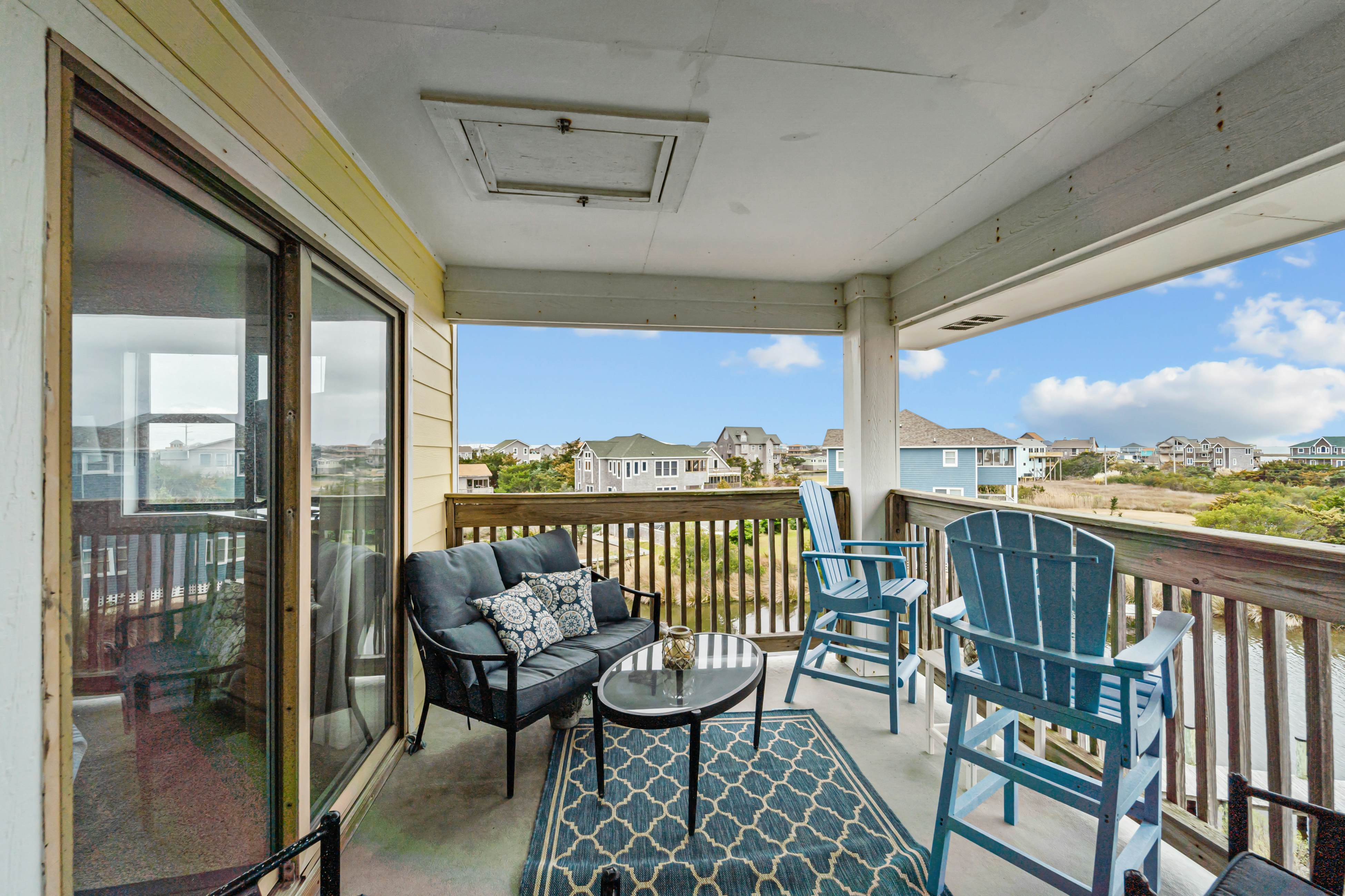 High View 2 BD Avon, NC Vacation Rental Vacasa