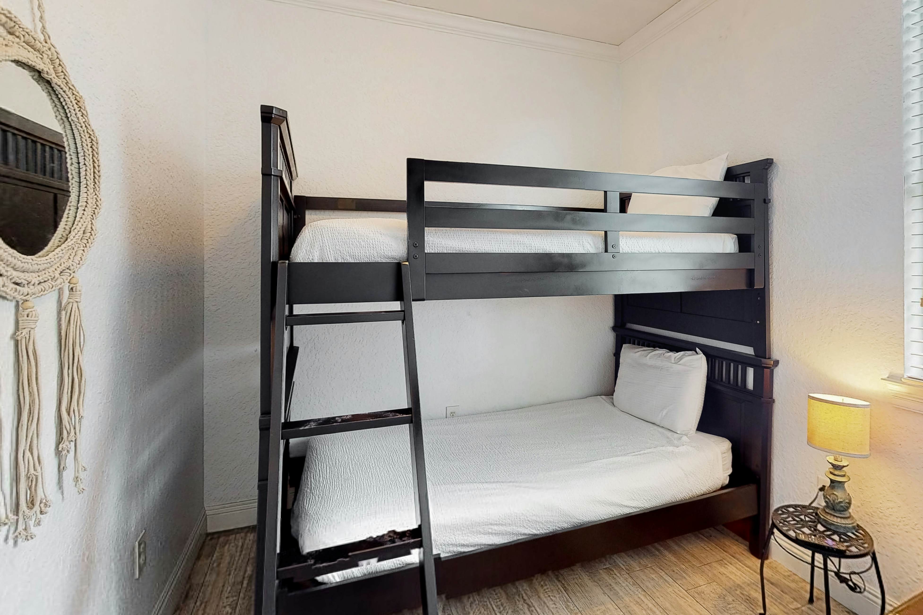 Villages of Crystal Beach - Cassie's Beach Cottage