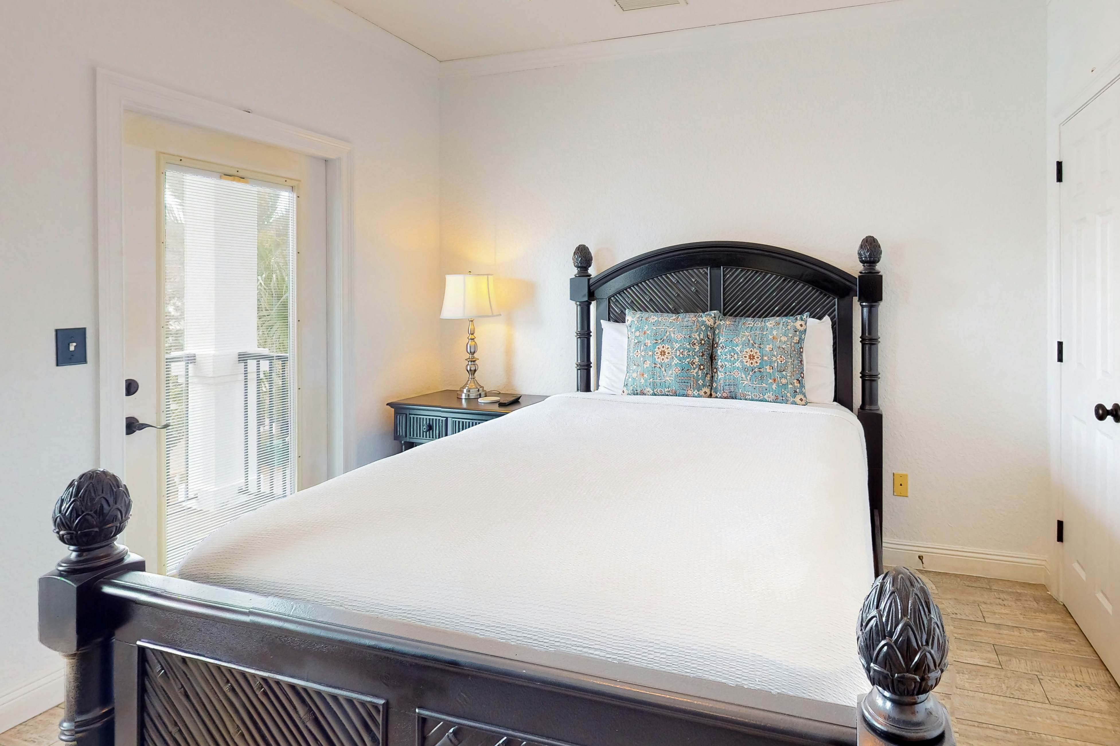 Villages of Crystal Beach - Cassie's Beach Cottage