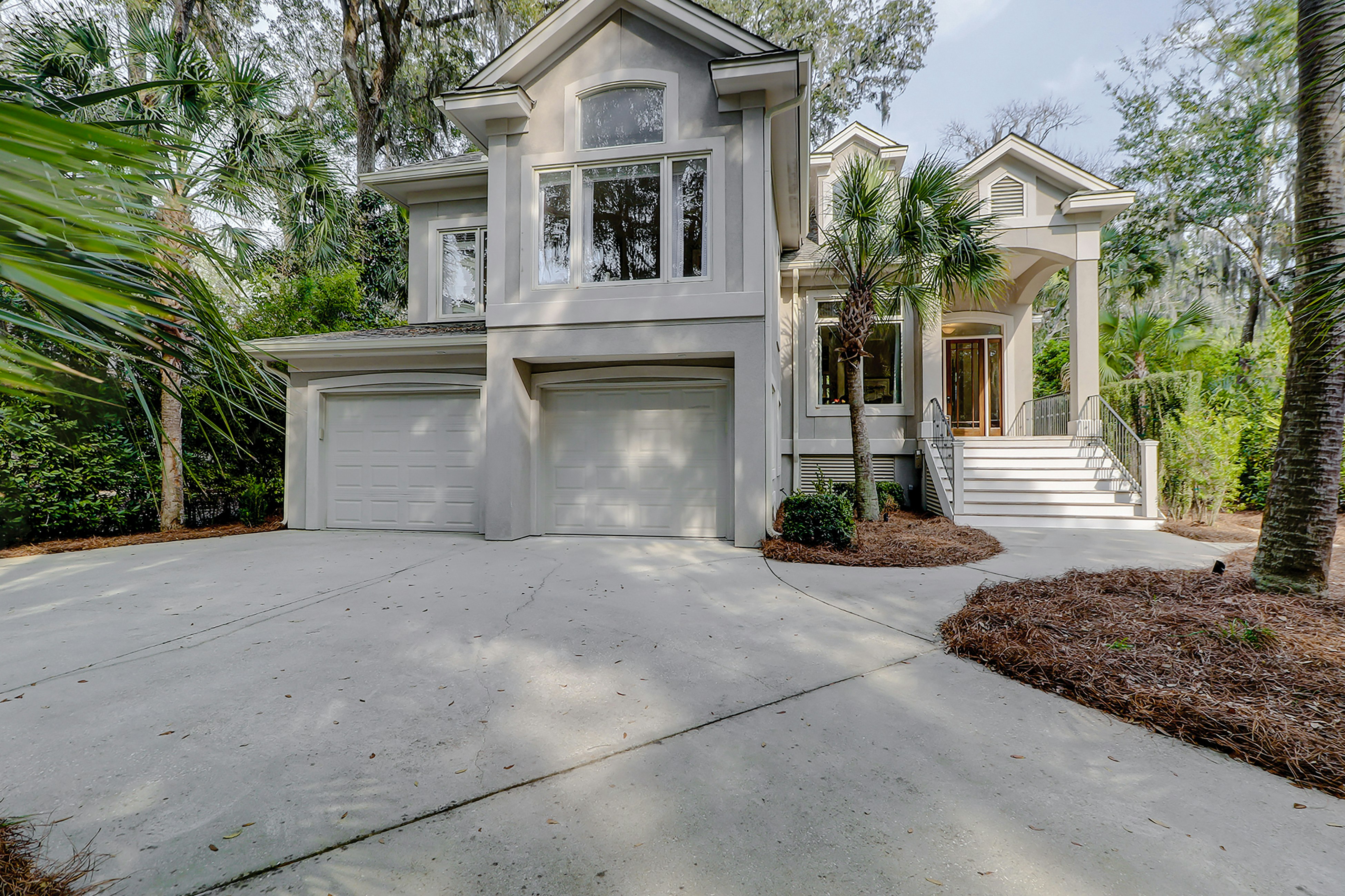 Flagg 2-Serene Retreat