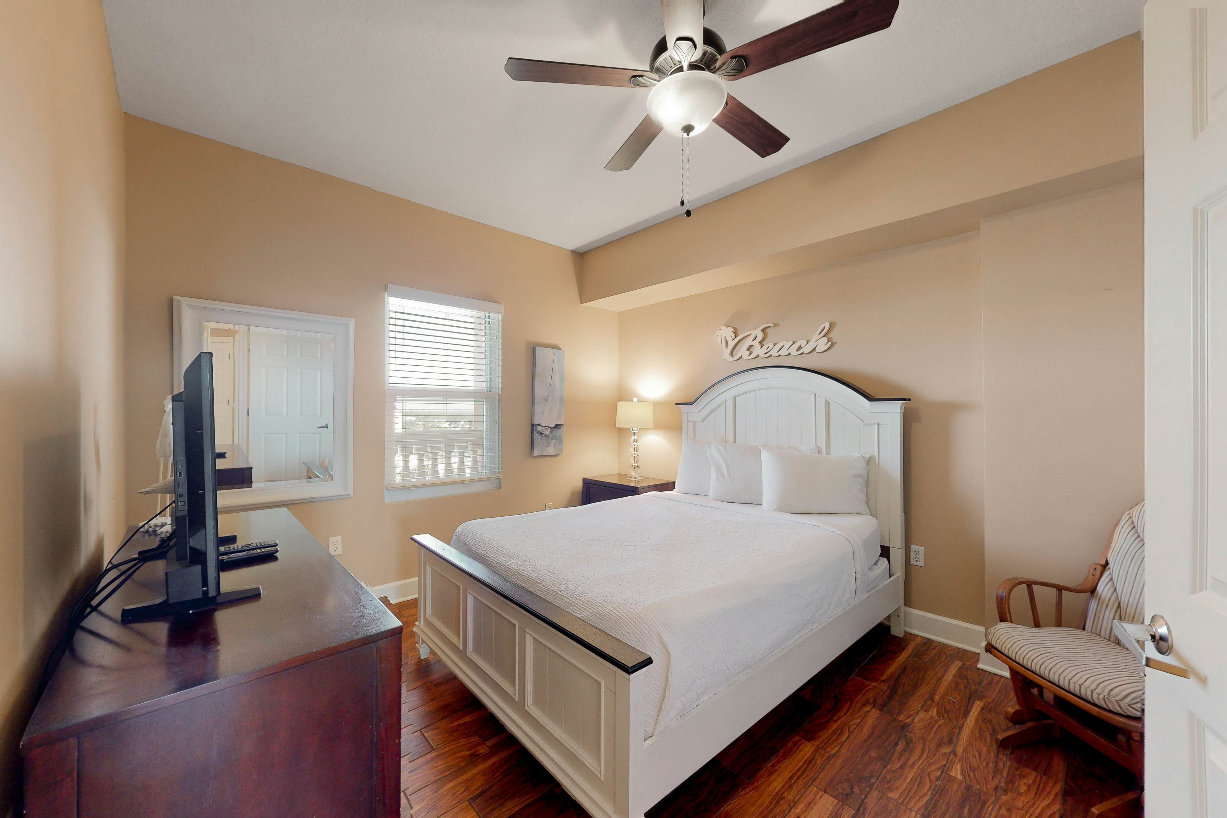 Sunrise Beach 1103 - Beachfront Condo