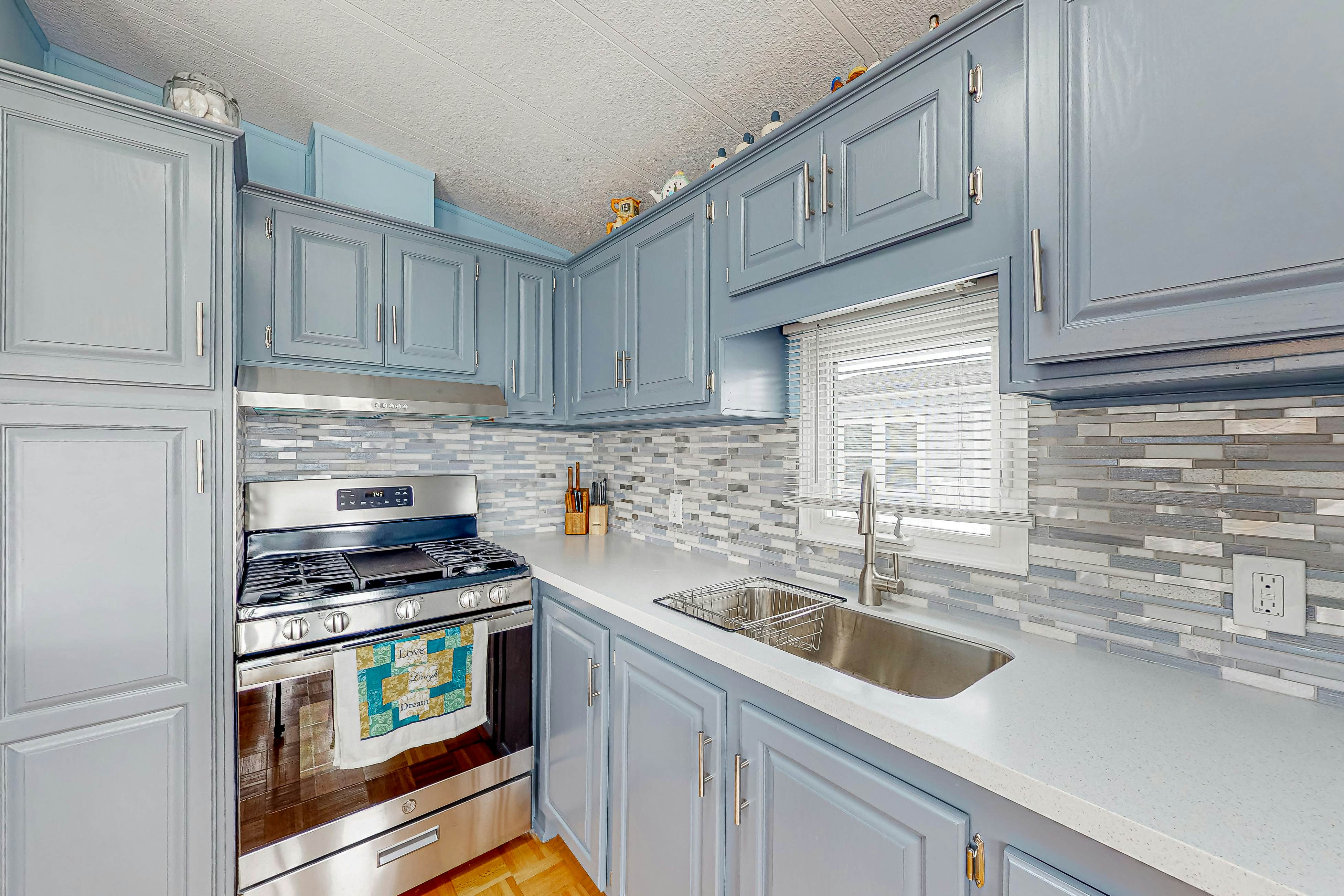 Assateague Pointe - 12401 Windlass Way