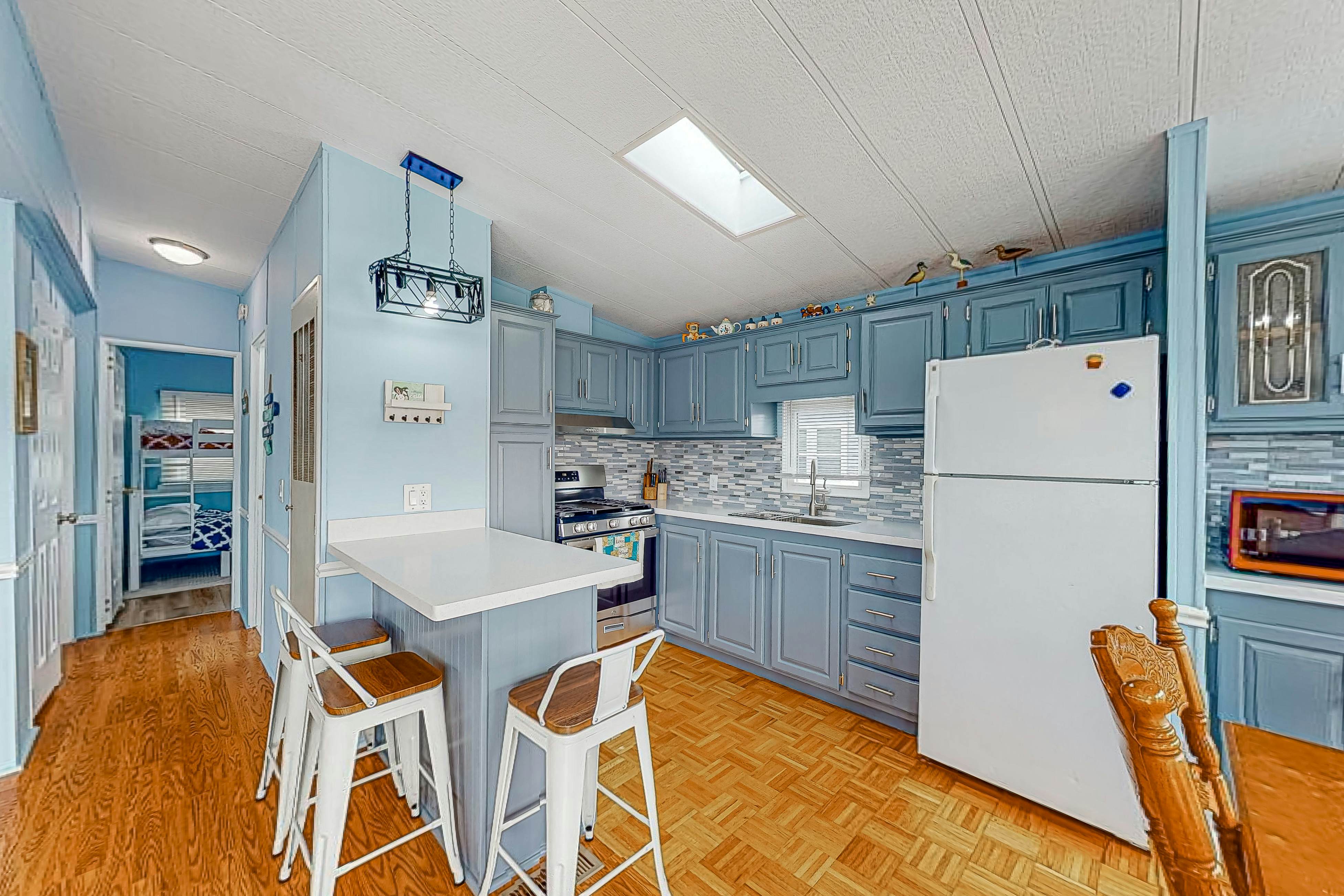 Assateague Pointe - 12401 Windlass Way