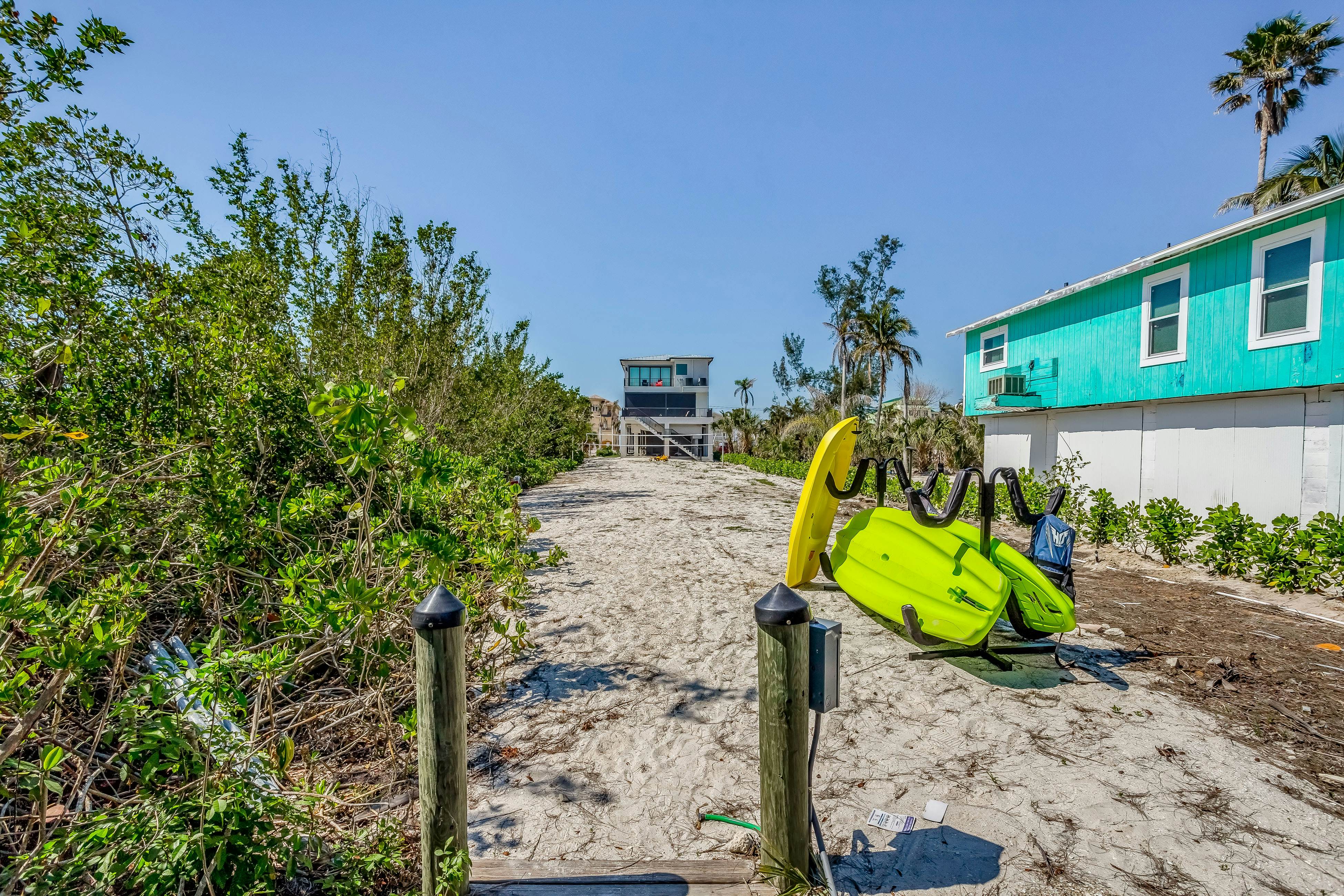 Modern Hickory Hideaway