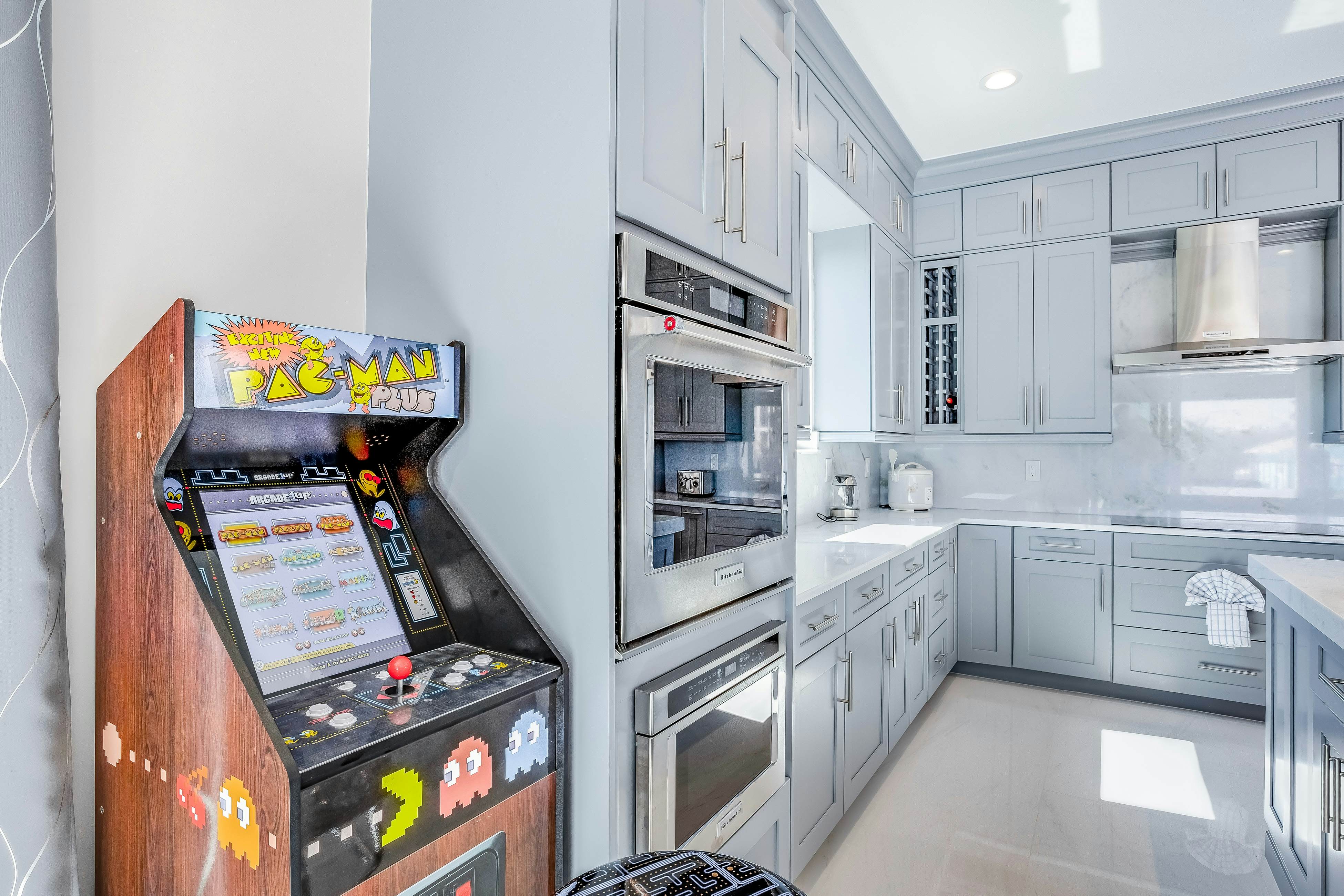 Modern Hickory Hideaway