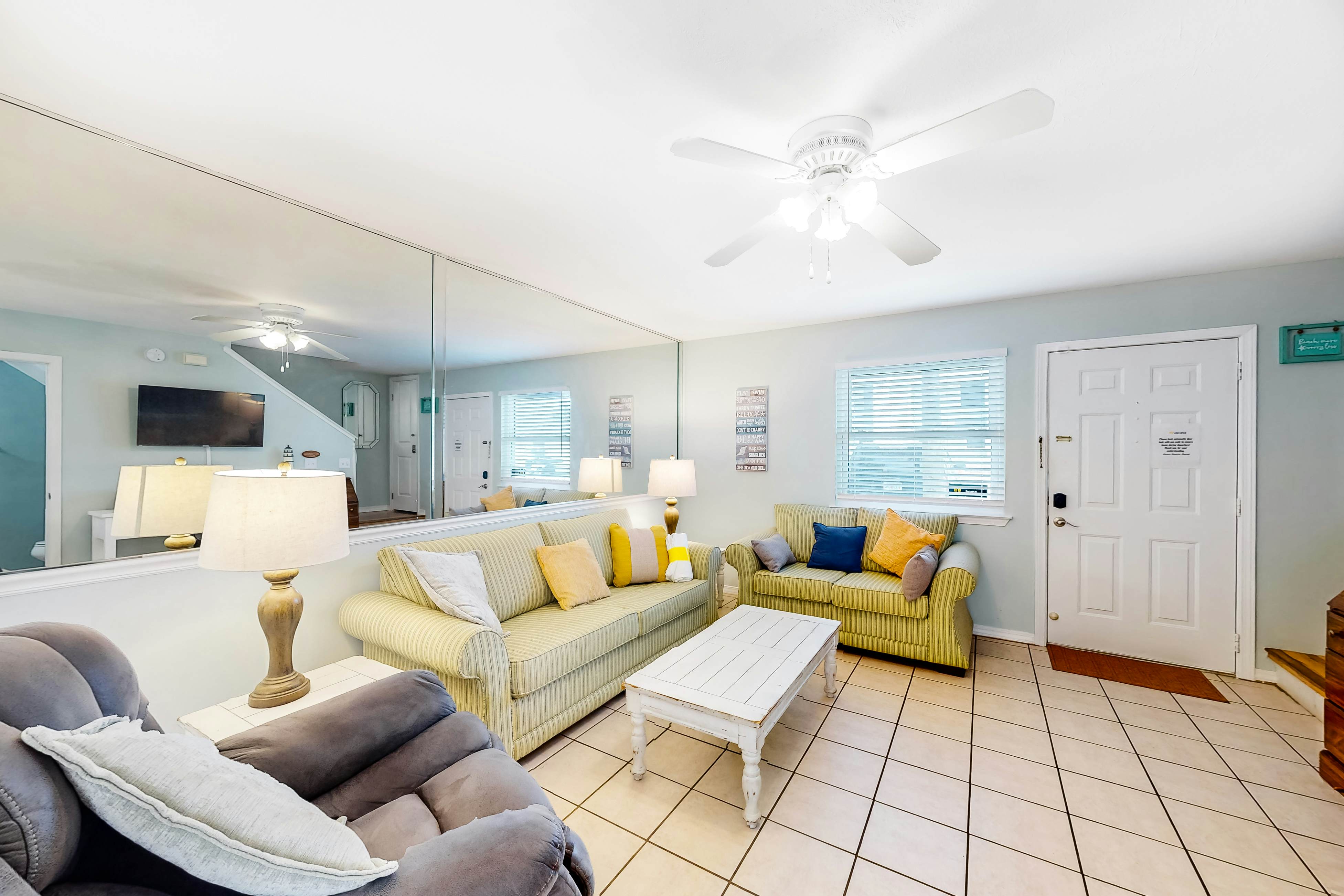 Gulf Highlands 164 W Leslie Ln