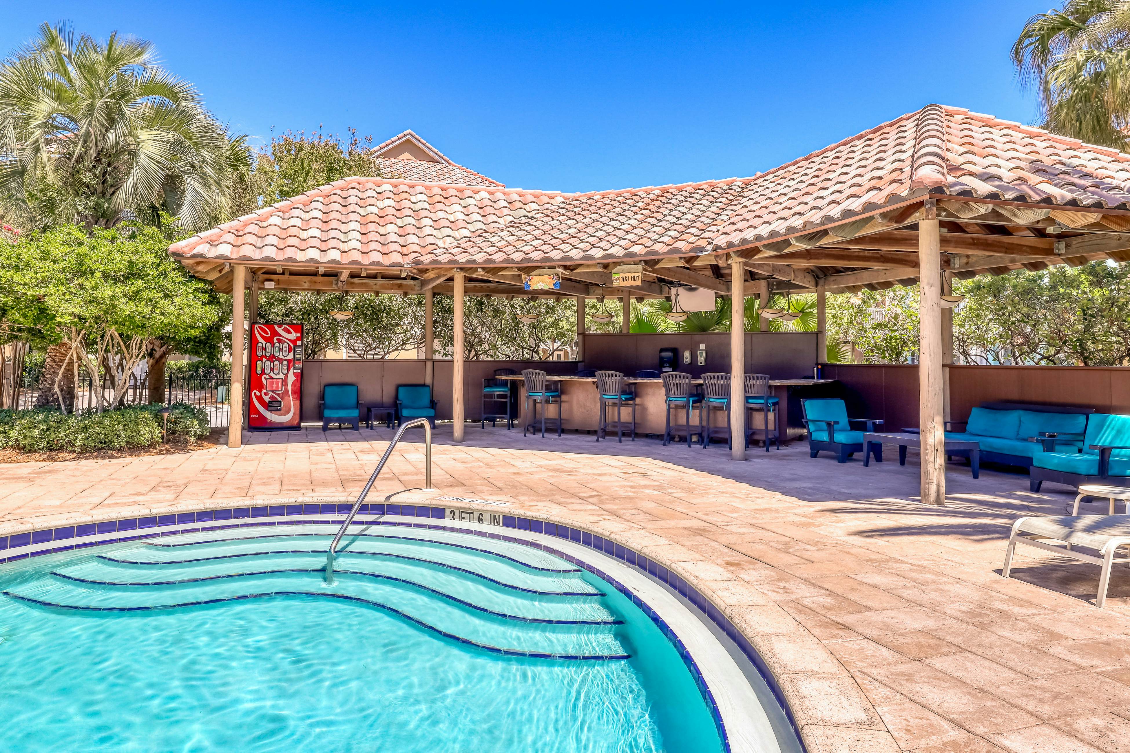 Villages of Crystal Beach - Cassie's Beach Cottage