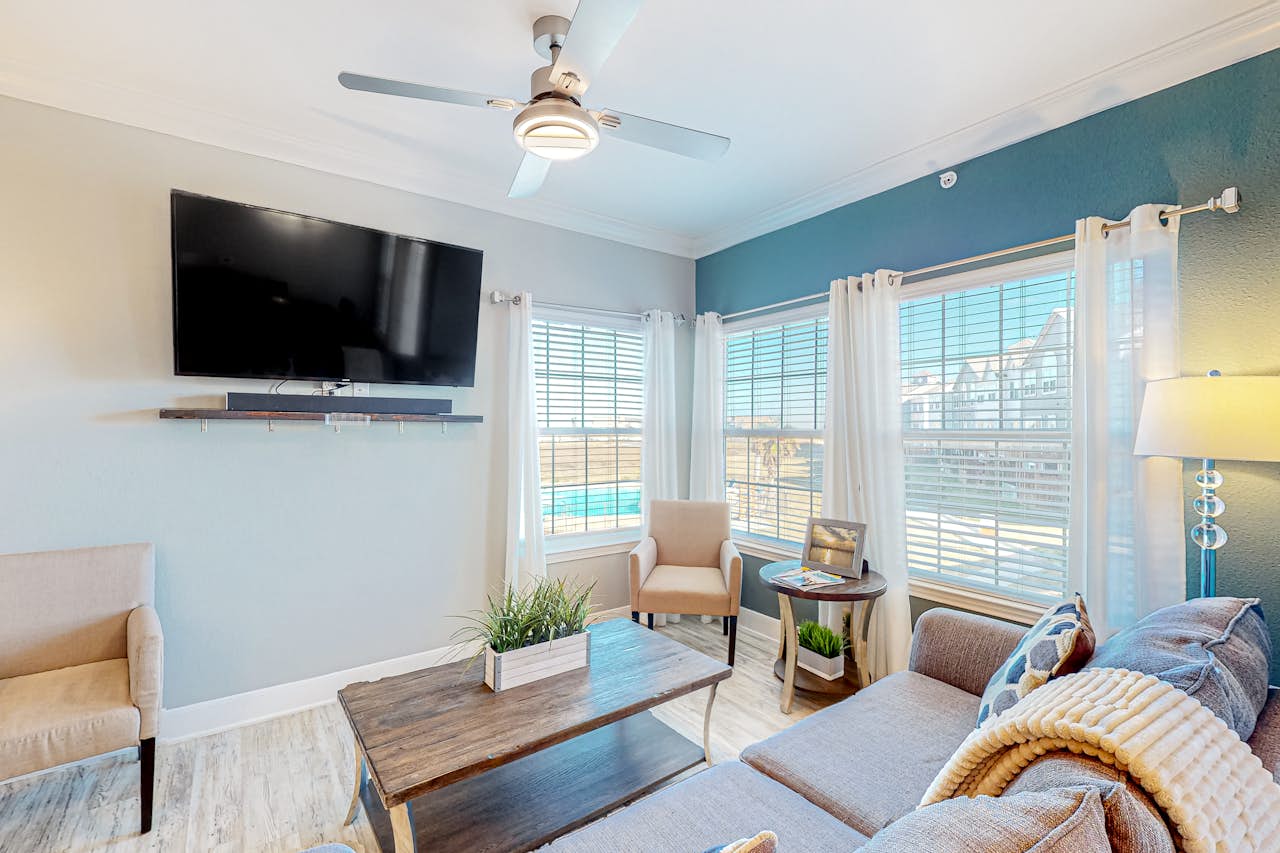 Whitecap Retreat 2 BD Corpus Christi, TX Vacation Rental Vacasa