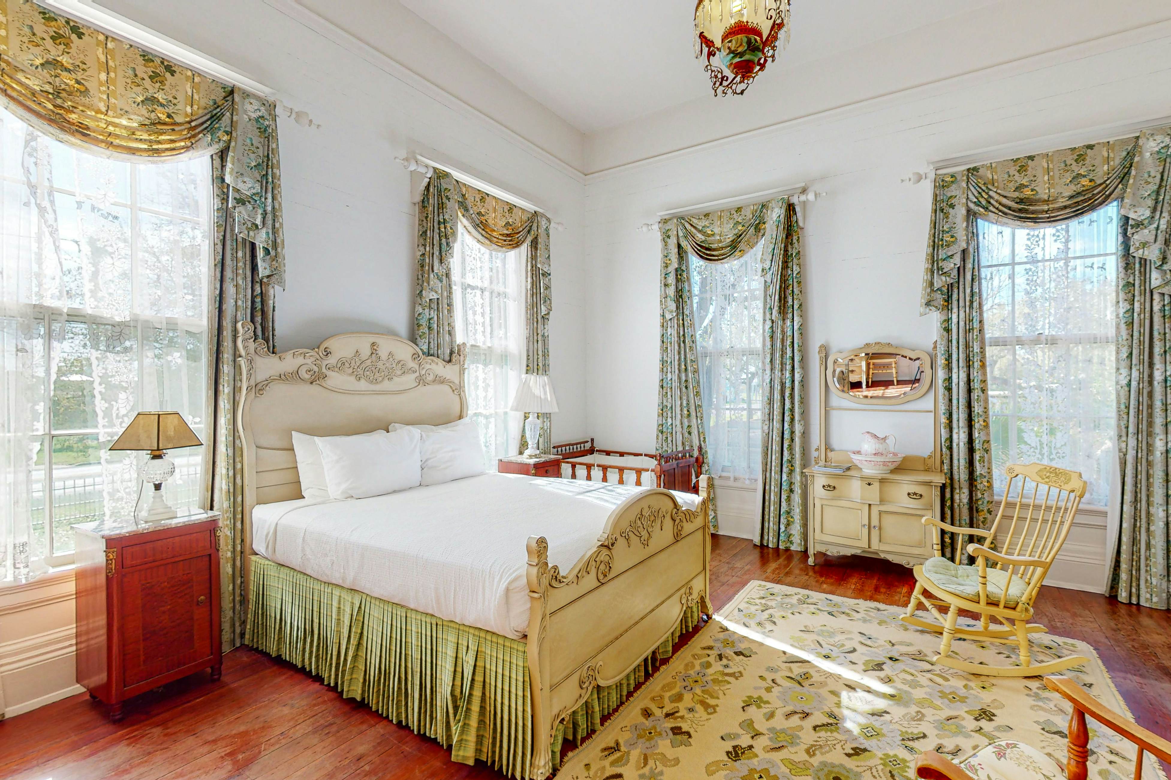 The Mathis House 4 BD Rockport, TX Vacation Rental Vacasa