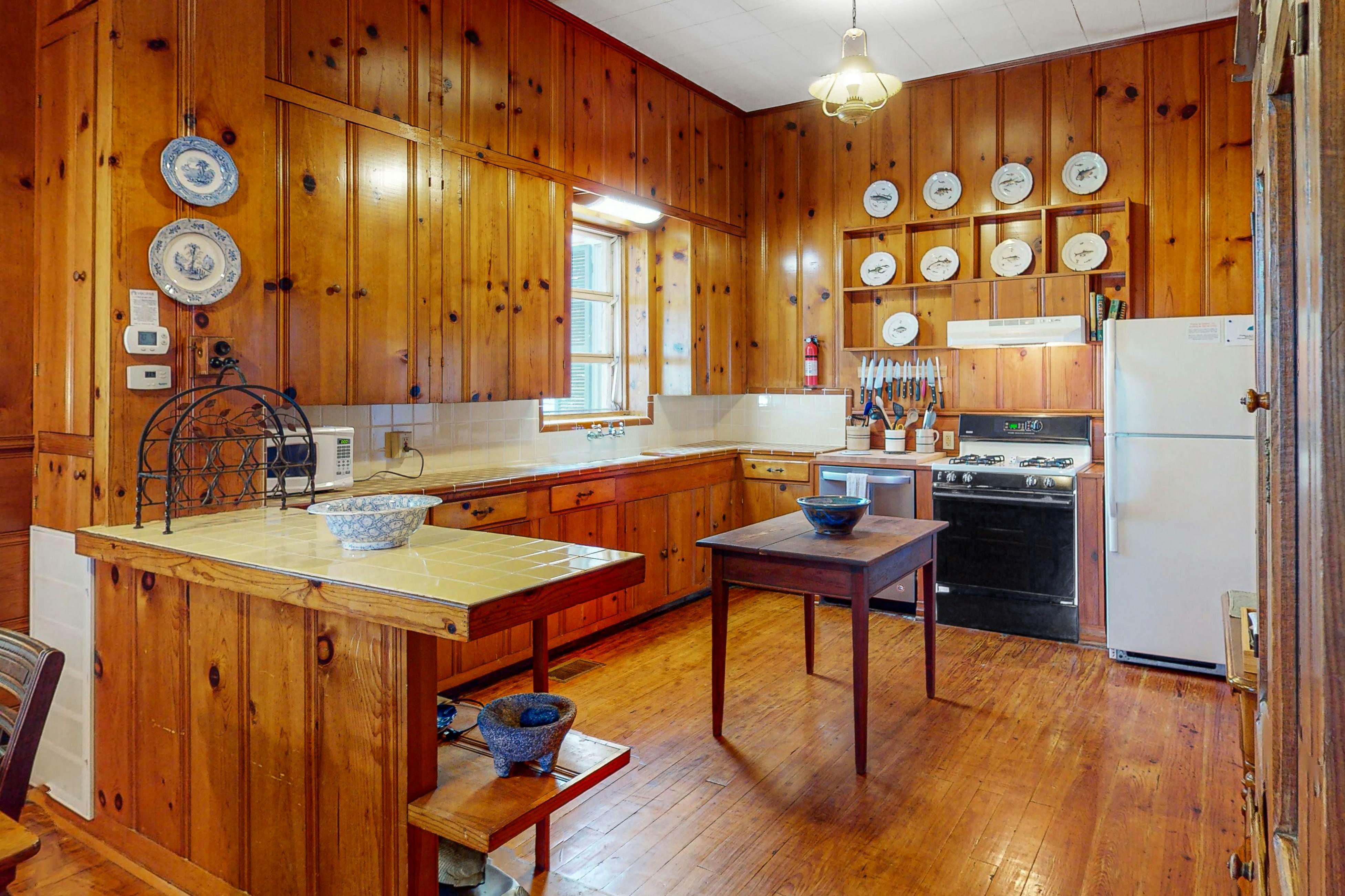 The Mathis House 4 BD Rockport, TX Vacation Rental Vacasa