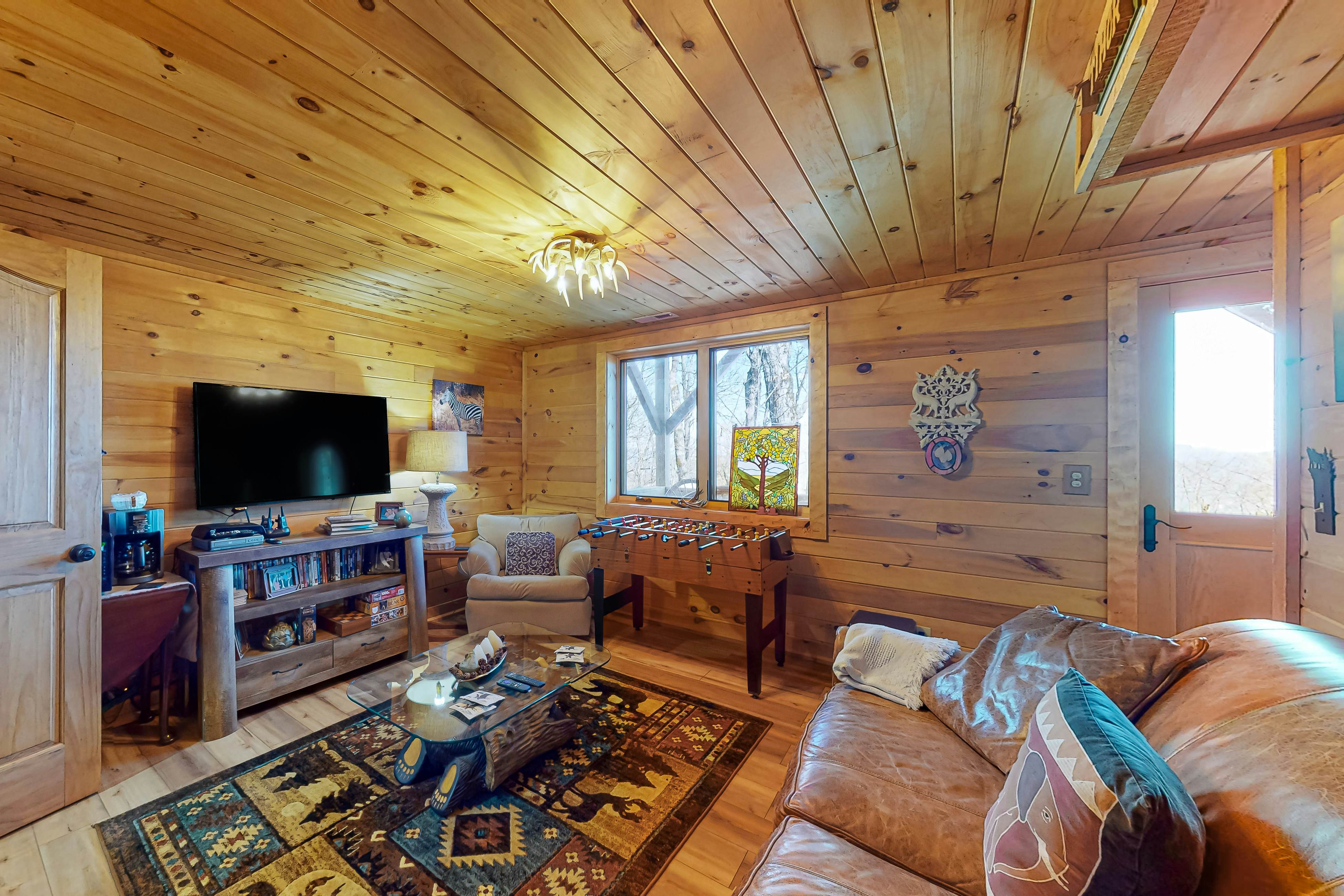 Rocksway Cabin 1 BD Banner Elk, NC Vacation Rental Vacasa