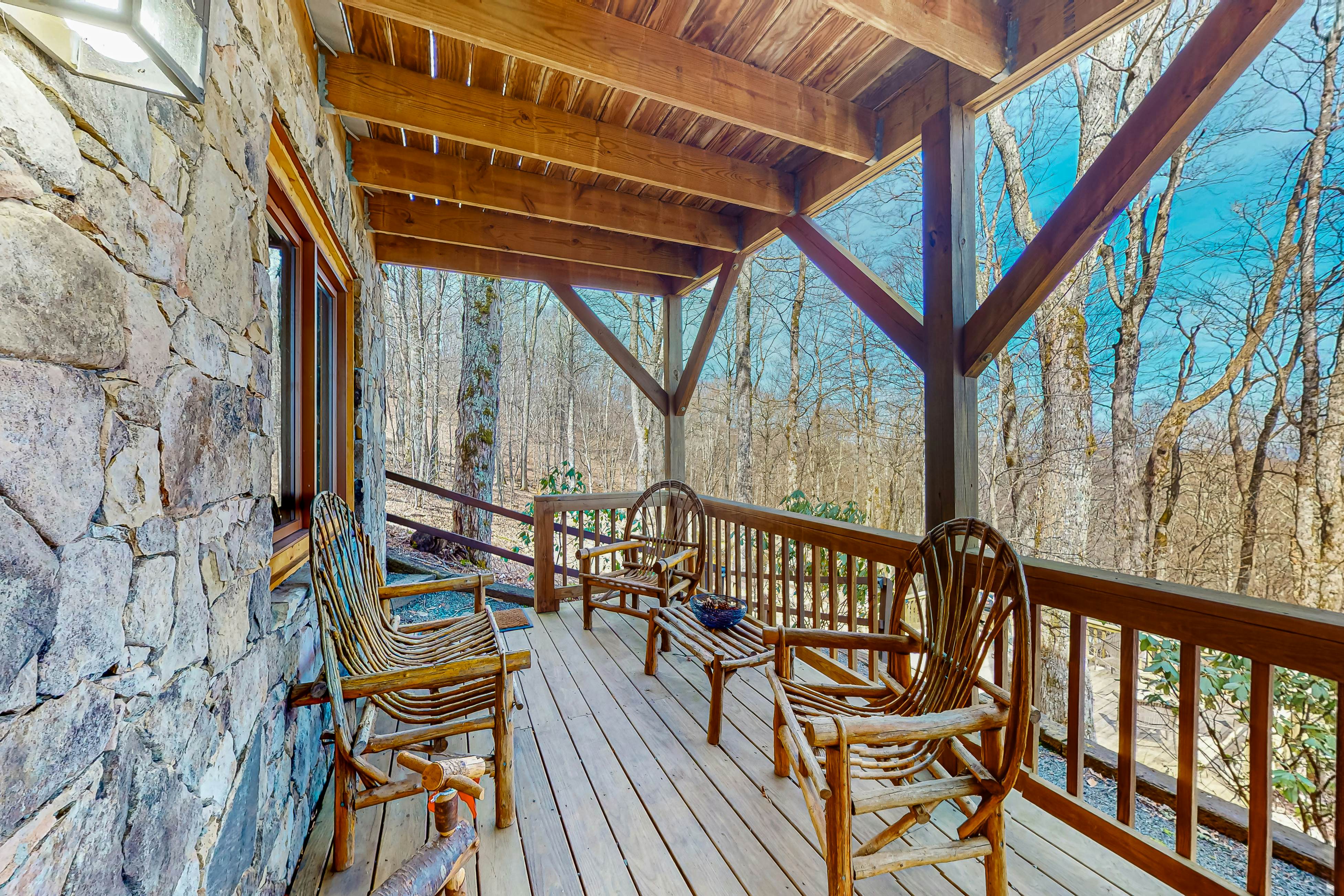 Rocksway Cabin 1 BD Banner Elk, NC Vacation Rental Vacasa