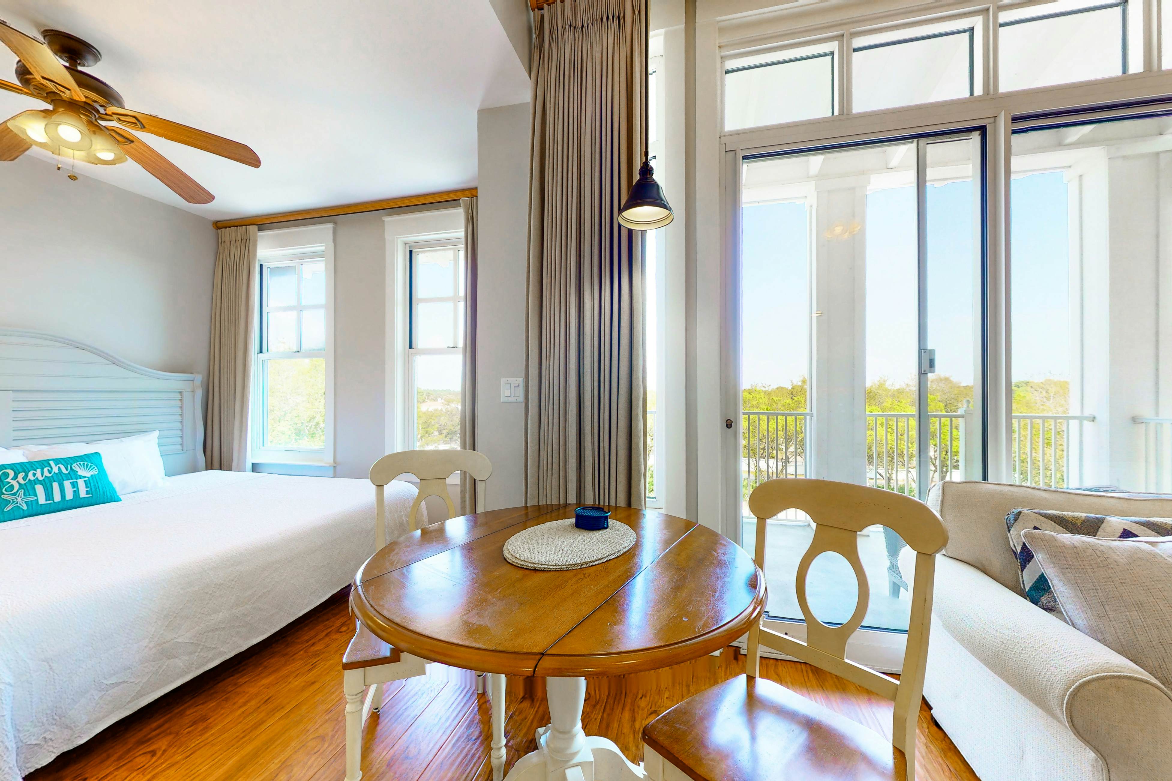 Baytowne Wharf - Observation Point South #471