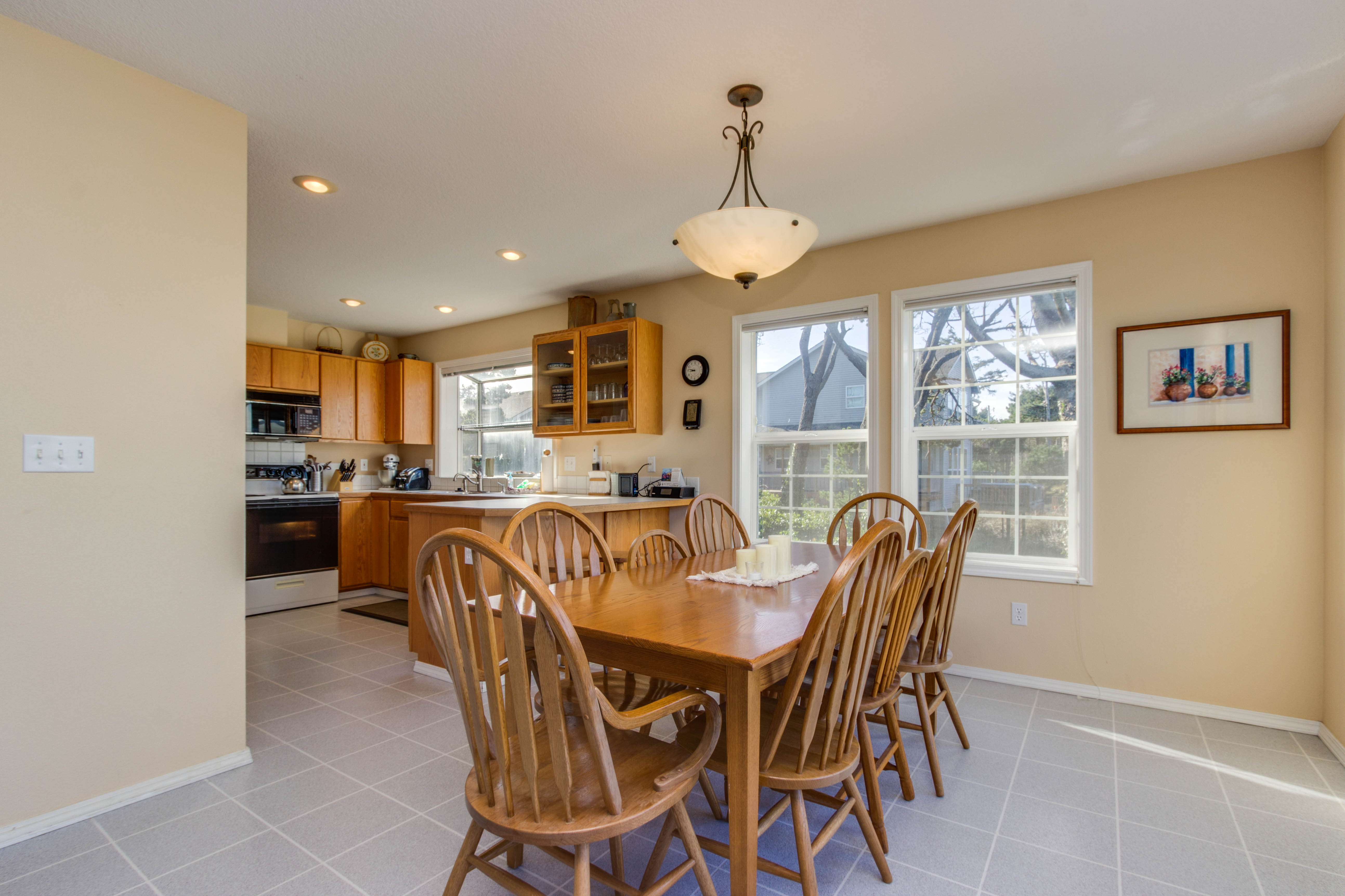 Oceanview Escape 4 BD Depoe Bay, OR Vacation Rental Vacasa