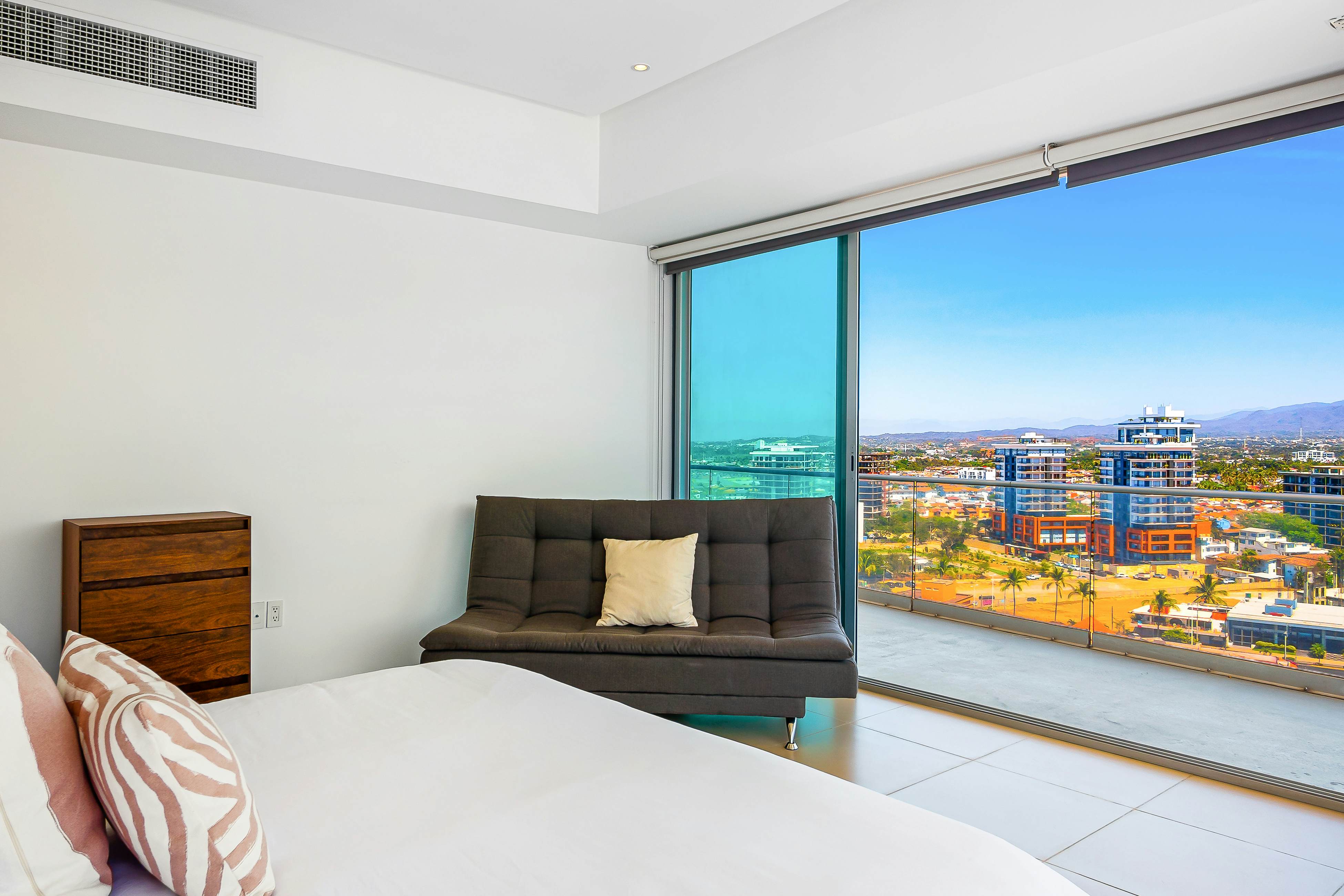 Seize The Sun, 1-1505