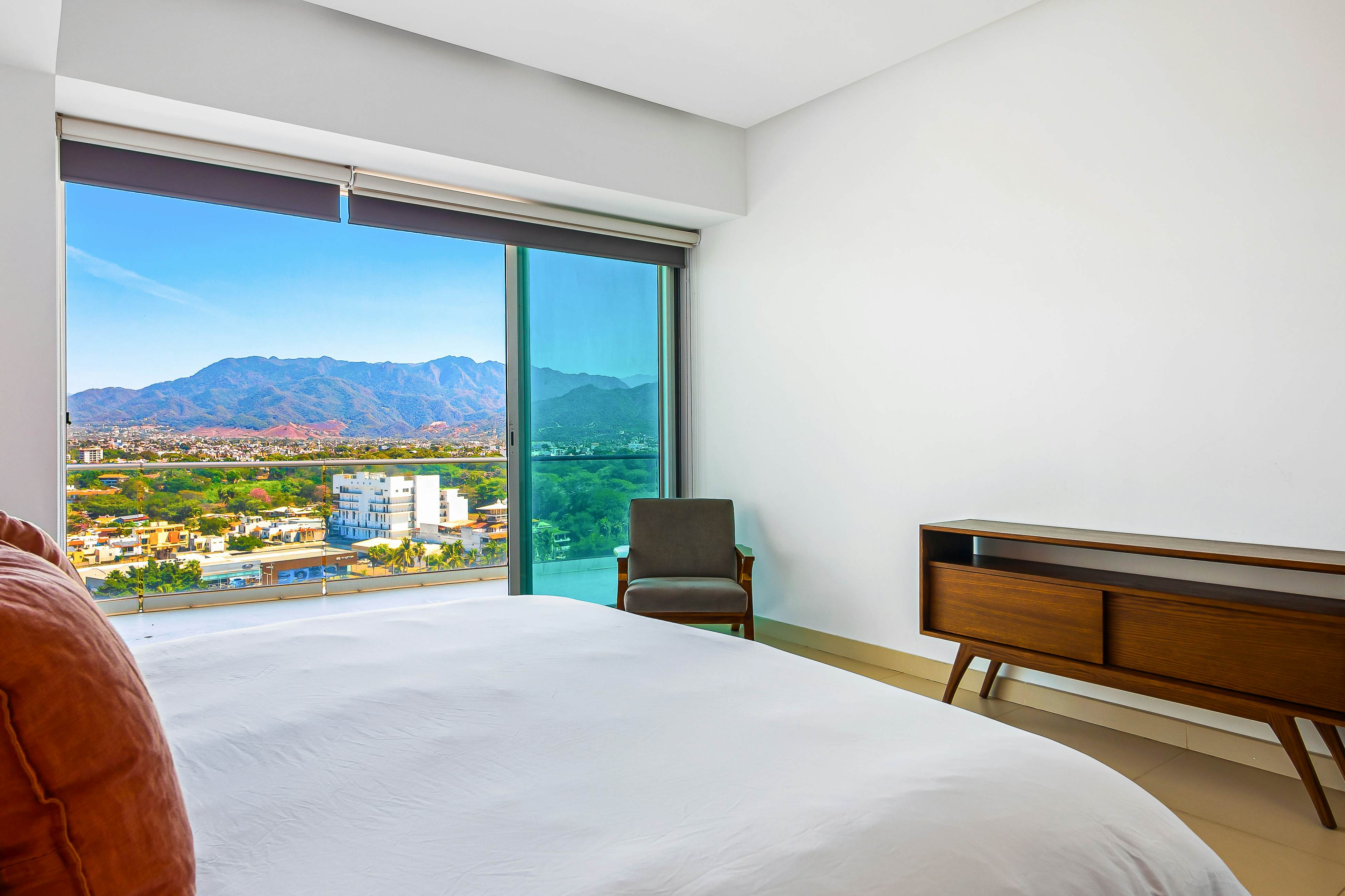 Seize The Sun, 1-1505