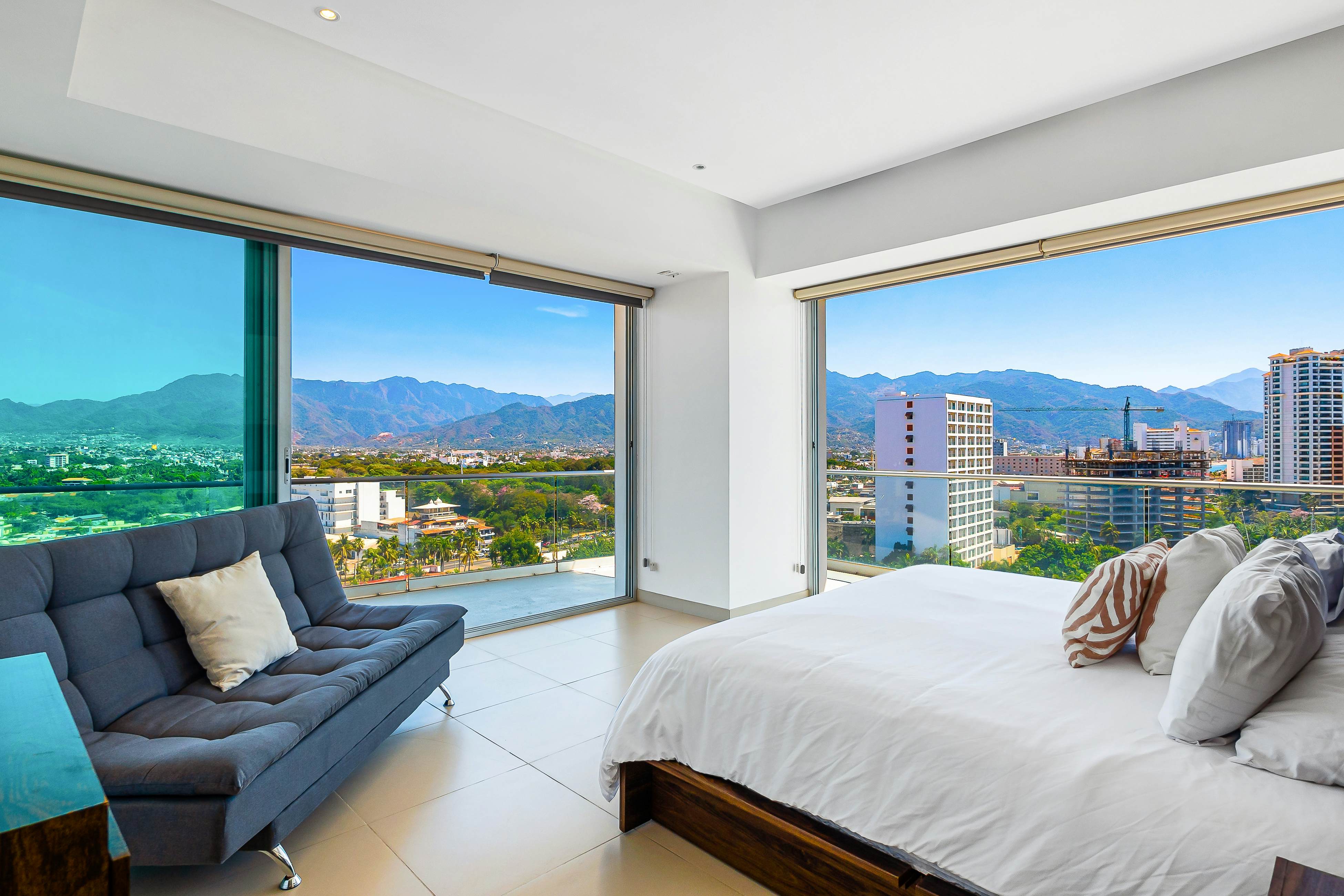 Seize The Sun, 1-1505