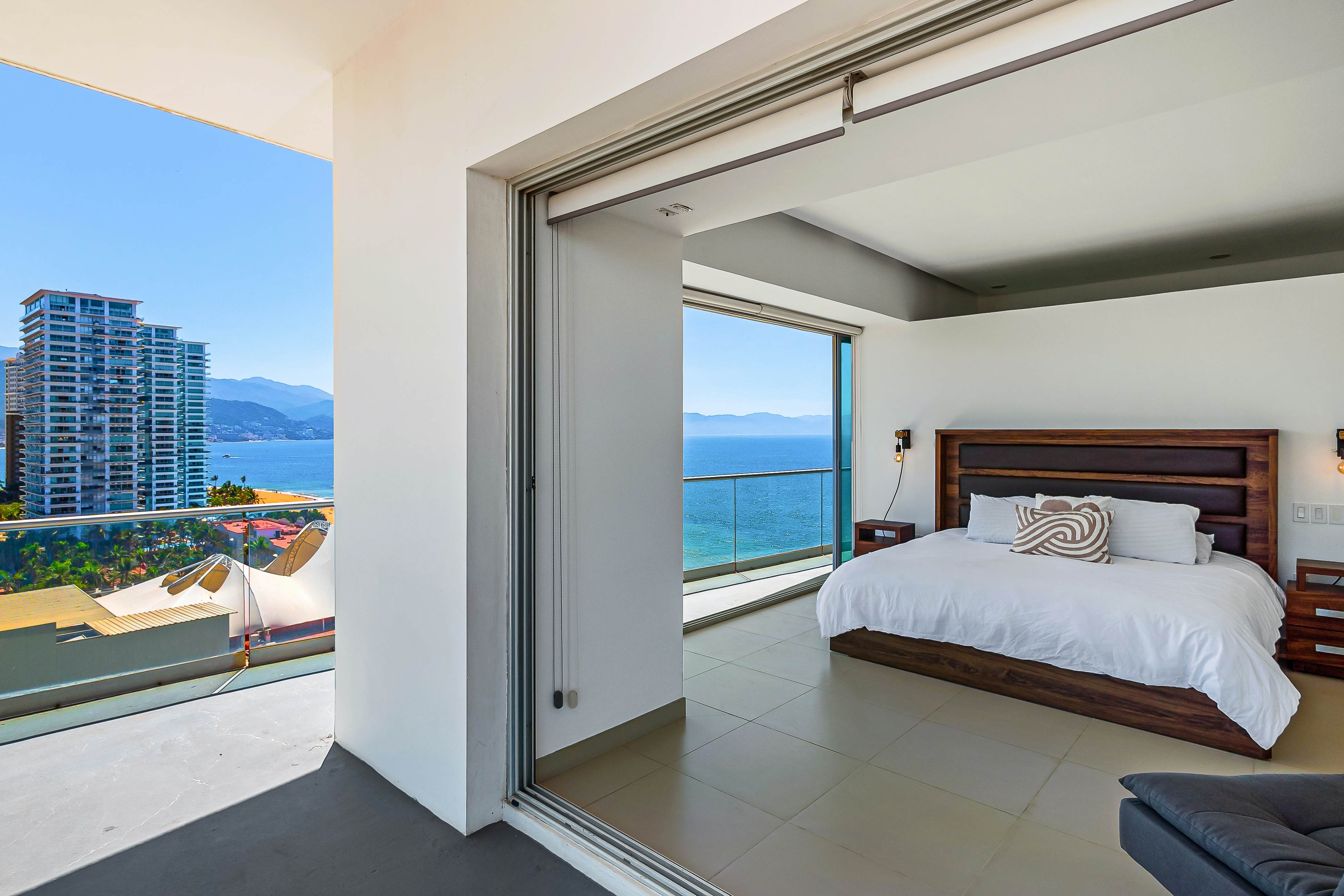 Seize The Sun, 1-1505