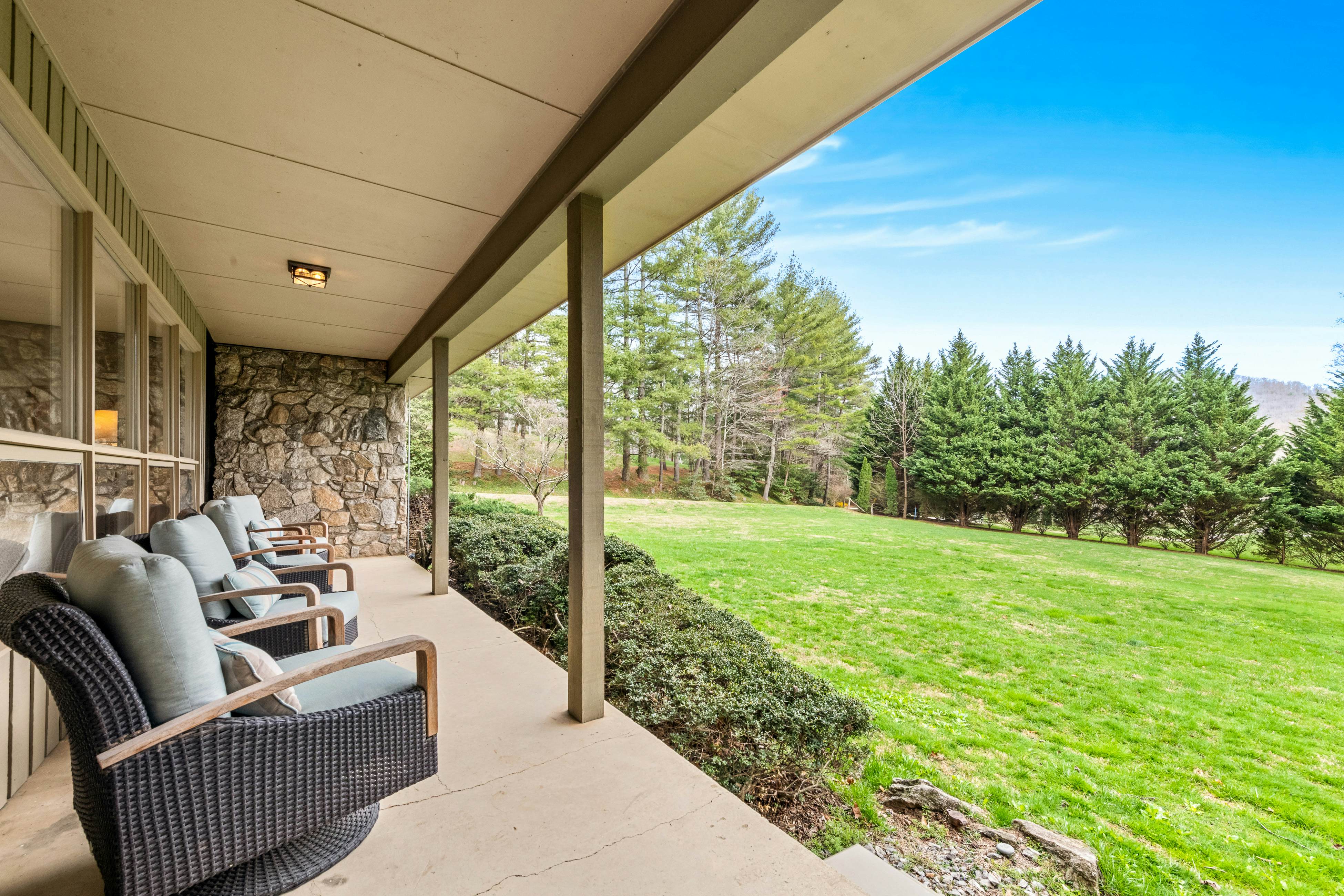 Gloryland 5 BD Black Mountain, NC Vacation Rental Vacasa