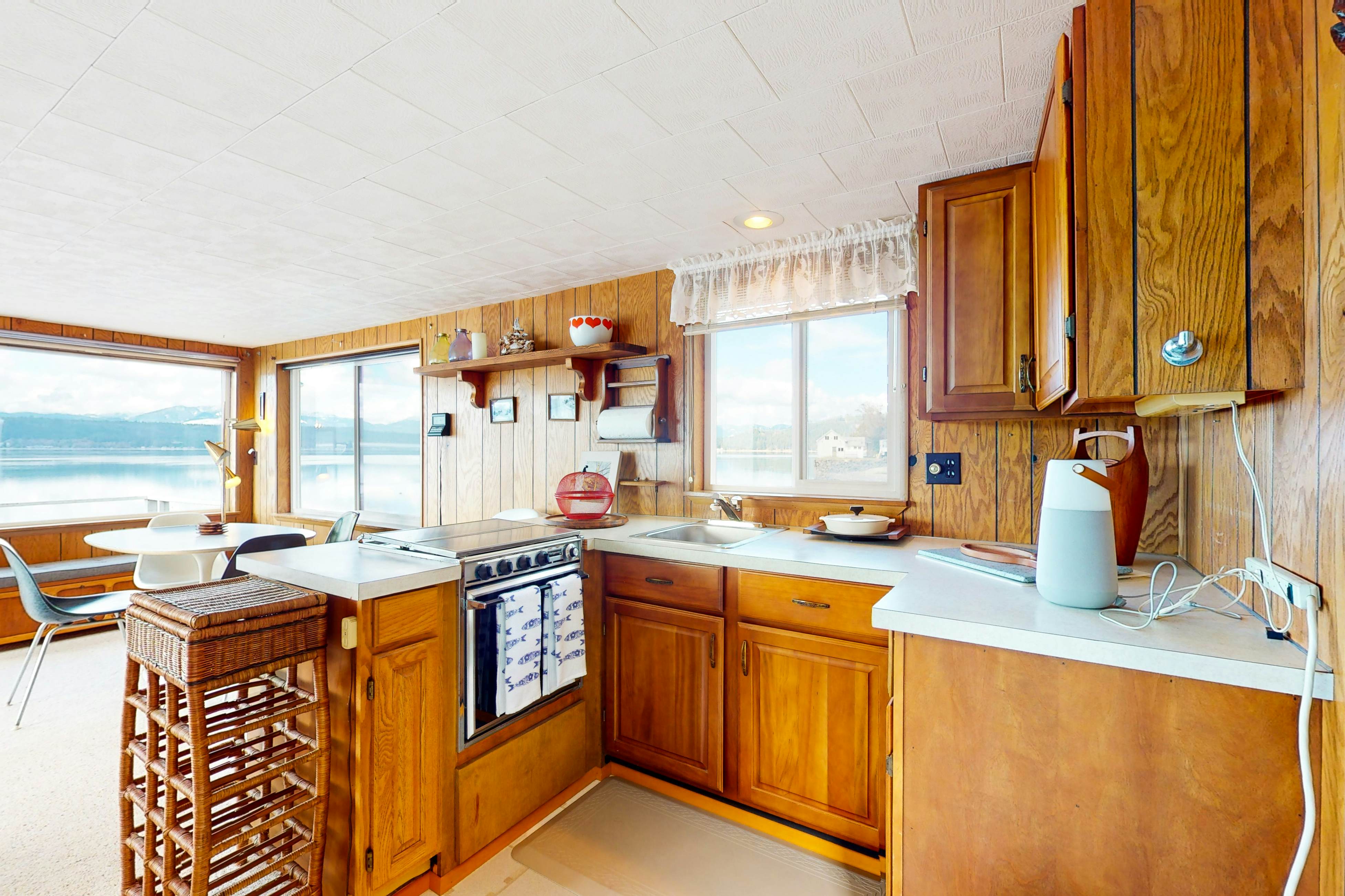 Hood Canal Historic Hideaway 2 BD Union, WA Vacation Rental Vacasa