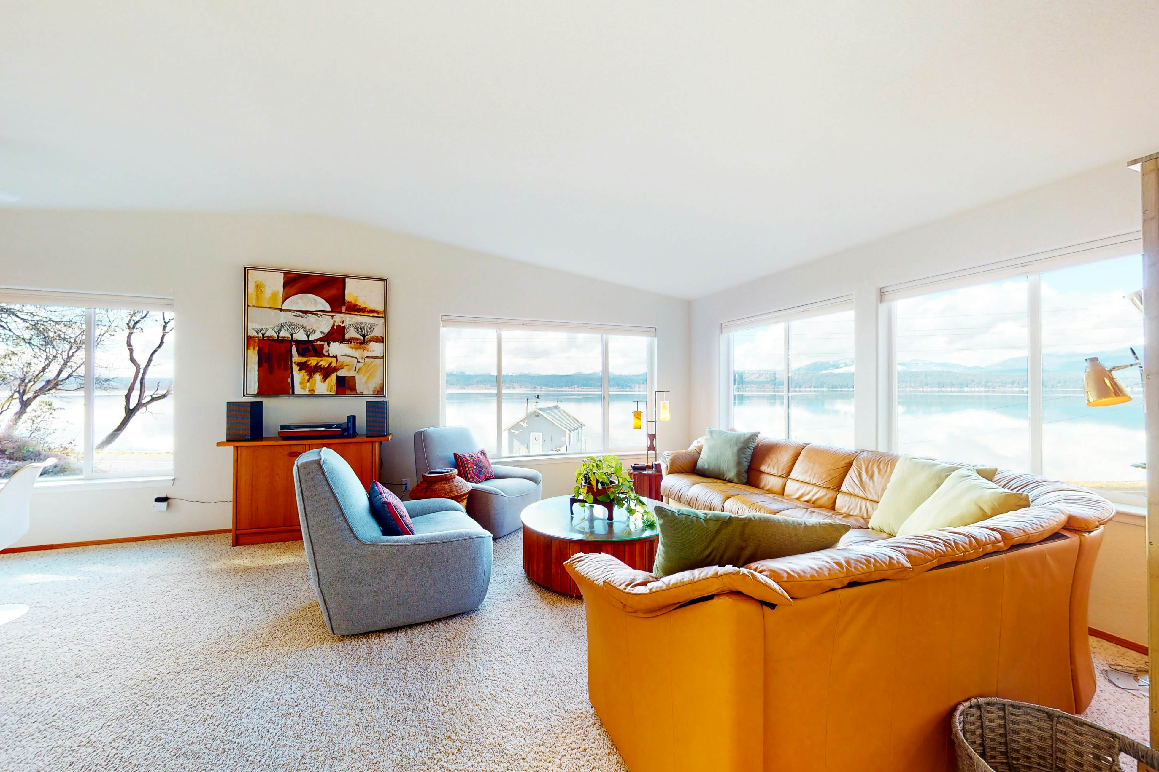 Hood Canal Historic Hideaway 2 BD Union, WA Vacation Rental Vacasa