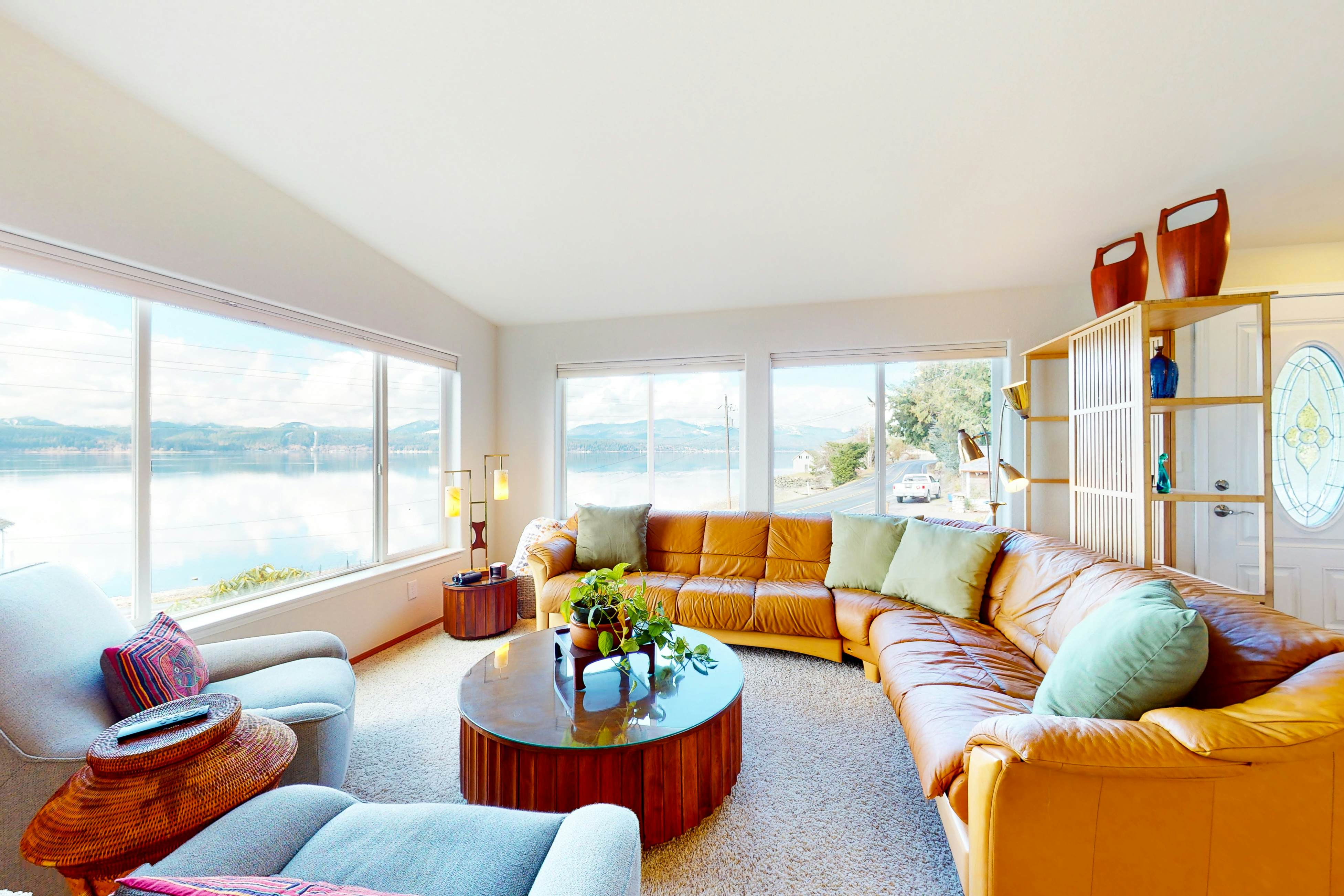 Hood Canal Historic Hideaway 2 BD Union, WA Vacation Rental Vacasa