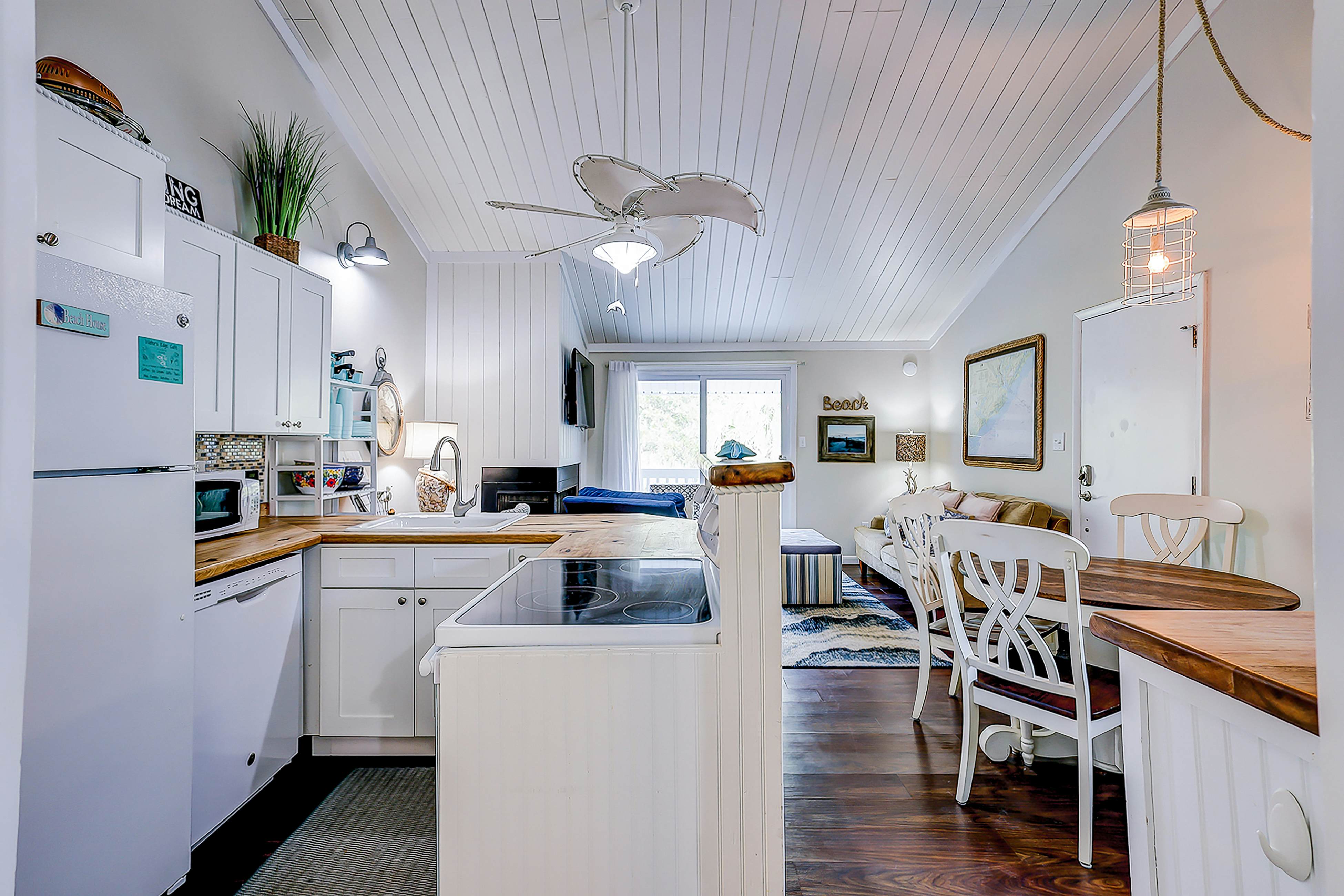 Driftwood Villa 269 1 BD Edisto Beach, SC Vacation Rental Vacasa