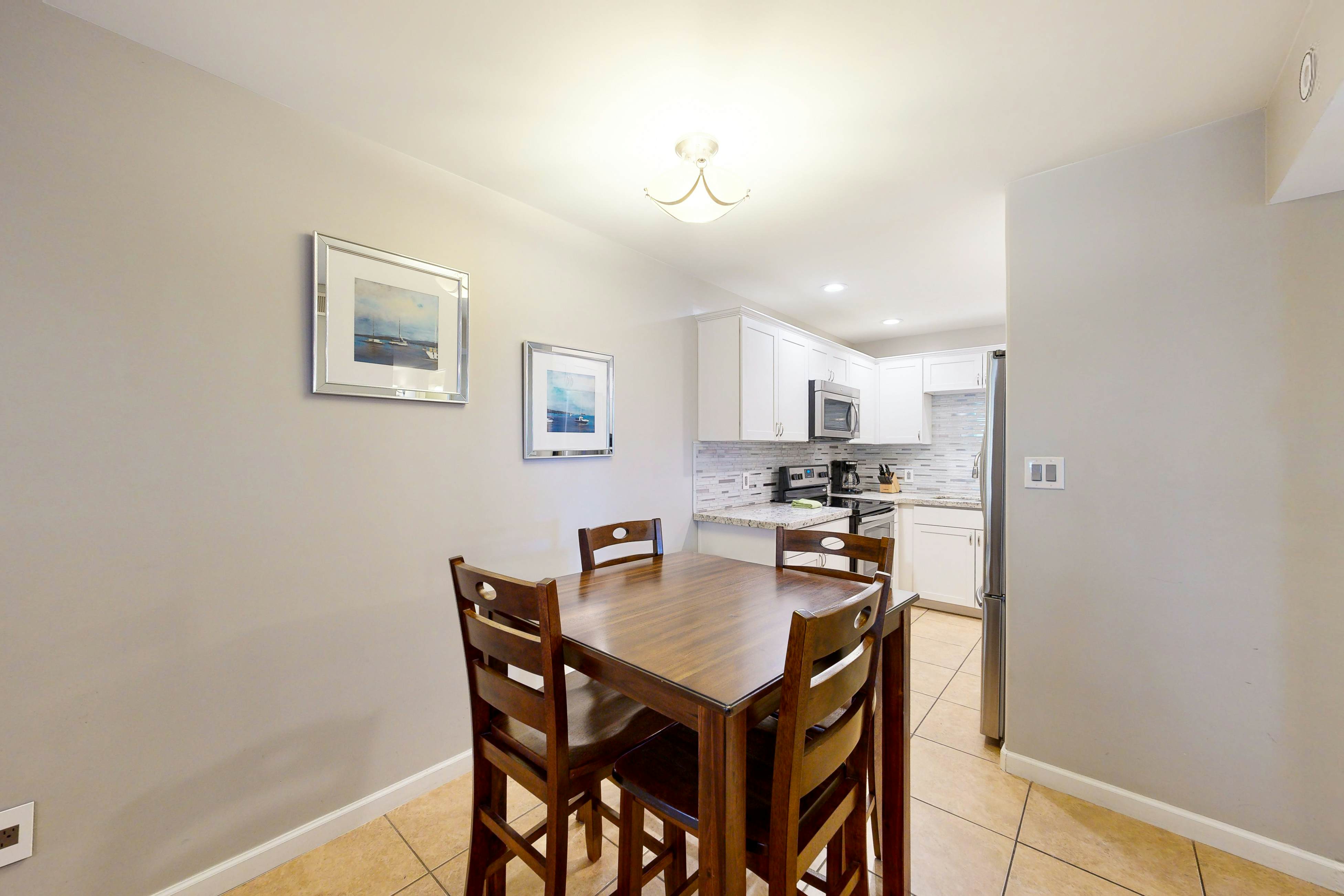 Golden Oasis, Unit #110